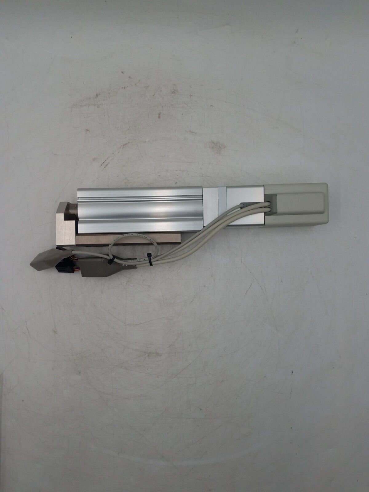 SMC LESYH16DEB-50W-R5C917-X171 New