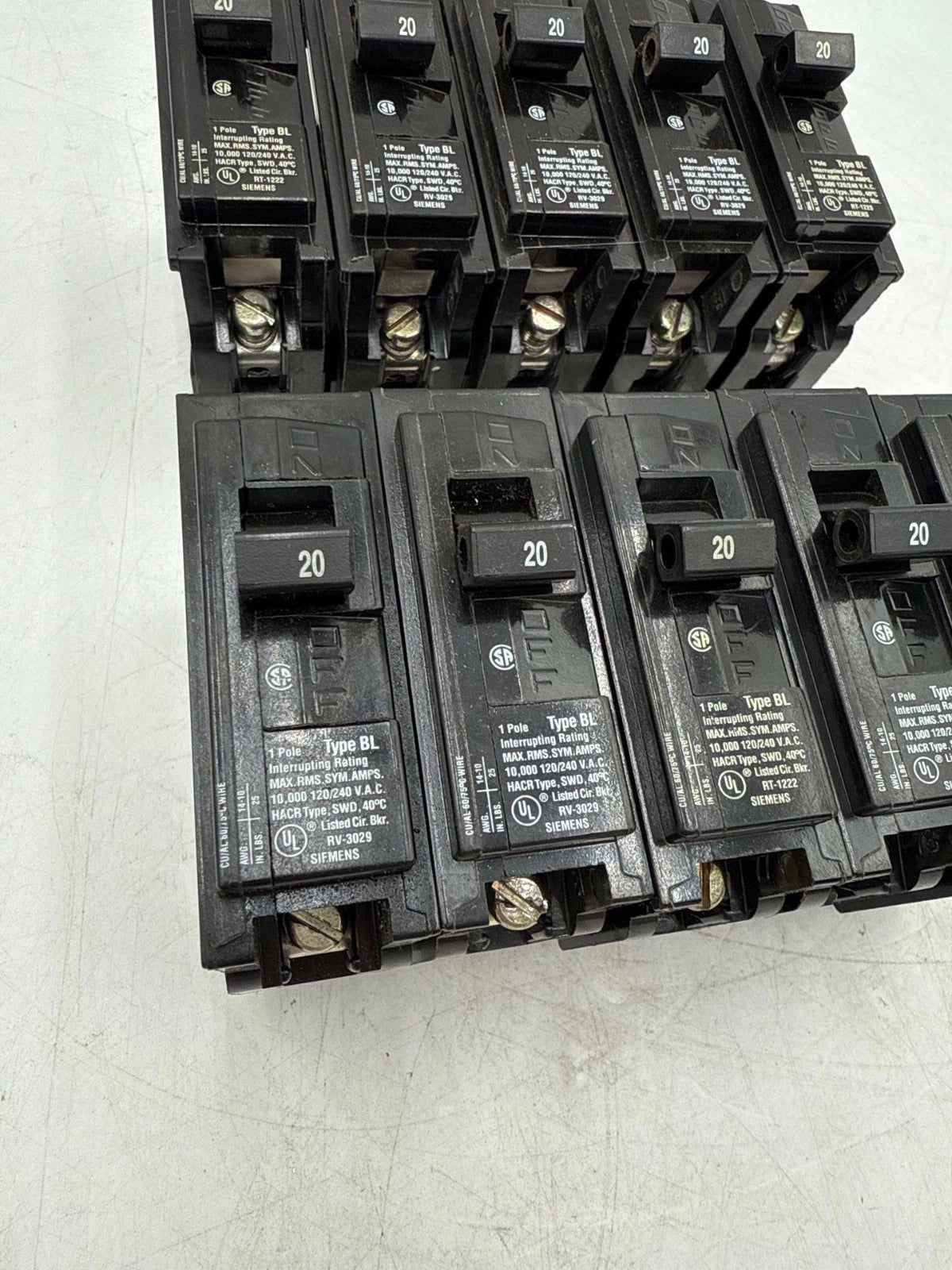10PC Siemens B120 Circuit Breaker 20A 1P 120/240V 1PH BL 20 Amp 1 Pole 10 Piece Used