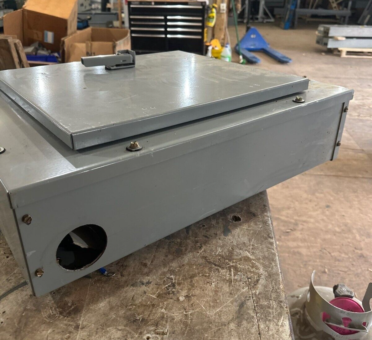 GE AQF3121AB Panelboard 125A 208/120V 3PH 4W 3R Outdoor Encl MCB Main 30 Amp P484 Used