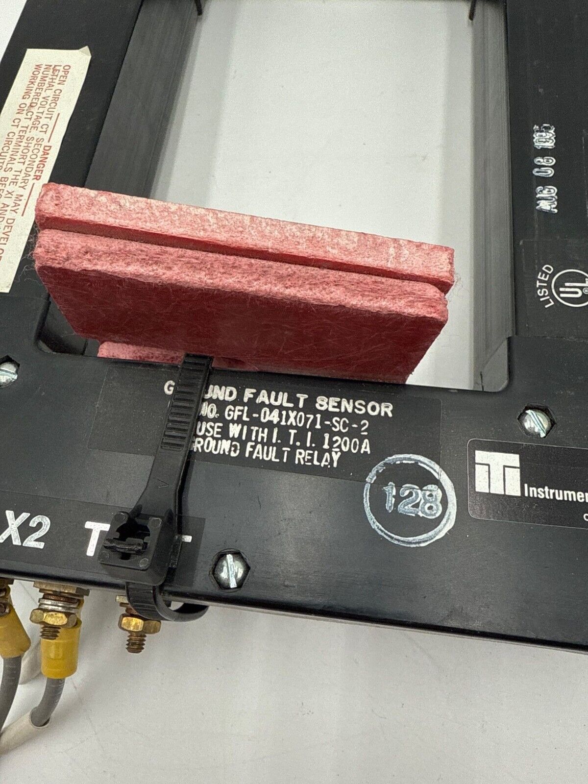 Instrument Transformers GFL041X071SC2 Used