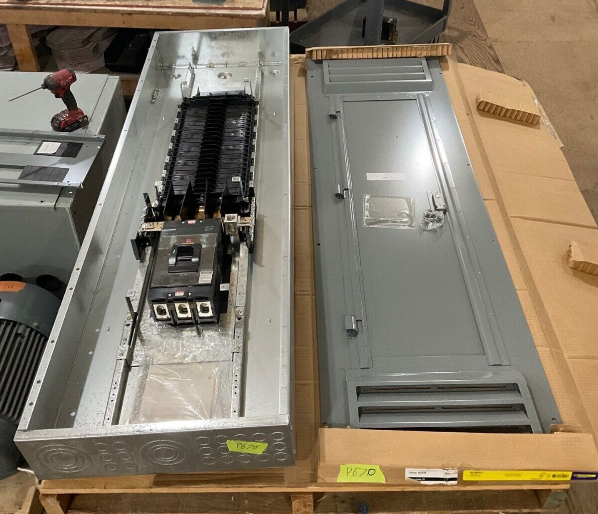 Square D NF Panelboard 400A 480/277V 3PH 4W Main LAP36400MB MCB Indoor Encl P670 New