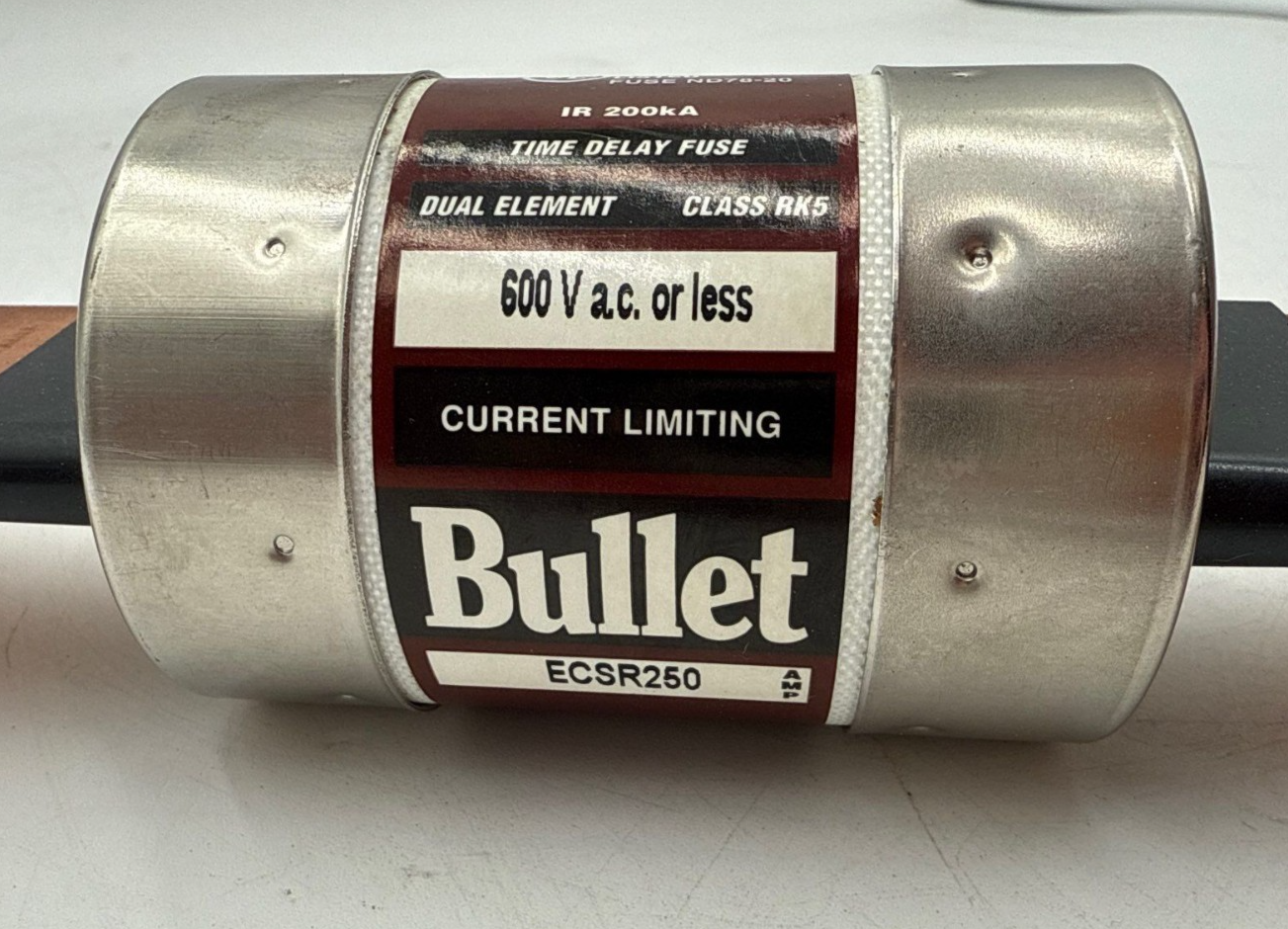 Bullet ECSR250 Fuse 250A 600V Class RK5 200 Amp Time Delay Current Limiting Used