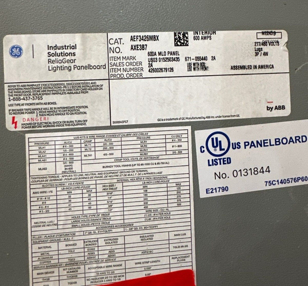 GE AEF3426MBX Panelboard 600A 480/277V 3PH 4W 42 Circuit Indoor Encl AB64B MCB P519 Used