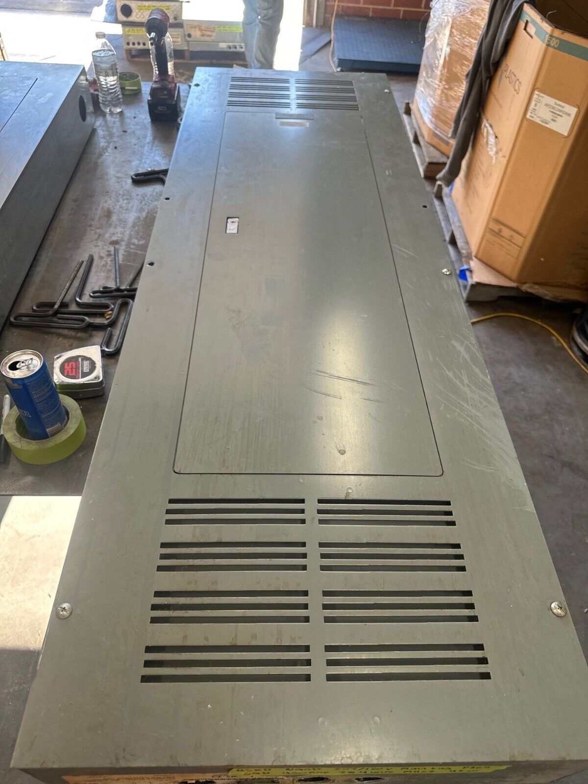 Square D NQOD442L400TFL Panelboard 400A 208Y/120V 3PH 4W 42 Cir Indoor Encl MLO P365 Used