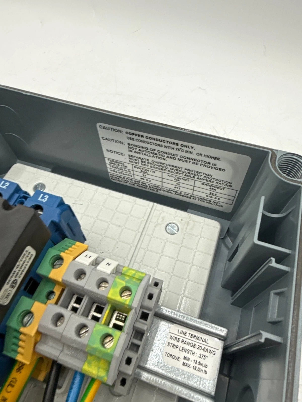 Mennekes AMX2A-ME460MI7 Pin and Sleeve Switched Interlocked Receptacle 60A 480V New