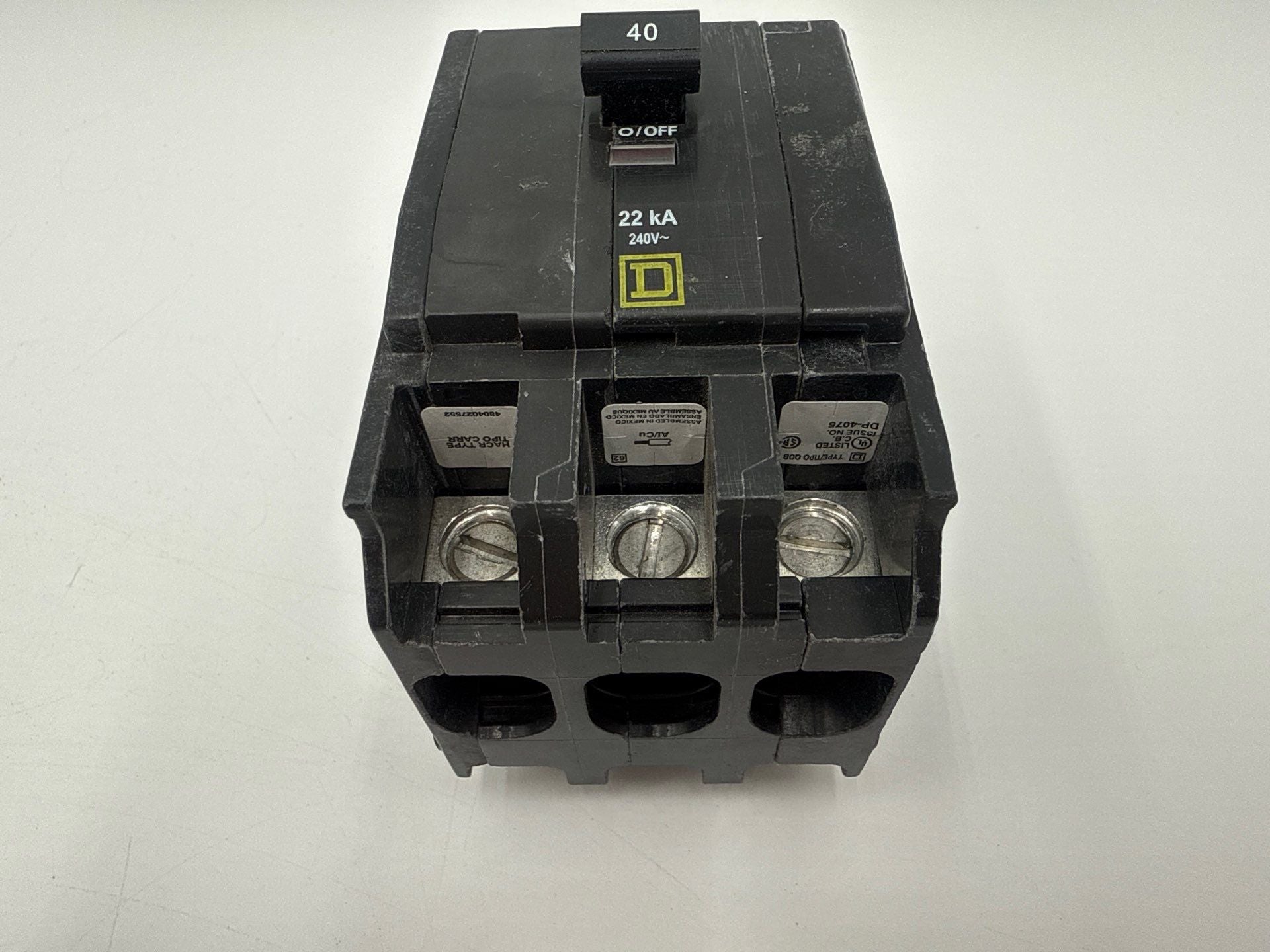 Square D QOB340VH Circuit Breaker 40A 3P 240V 22kA QOB 40 Amp 3 Pole New