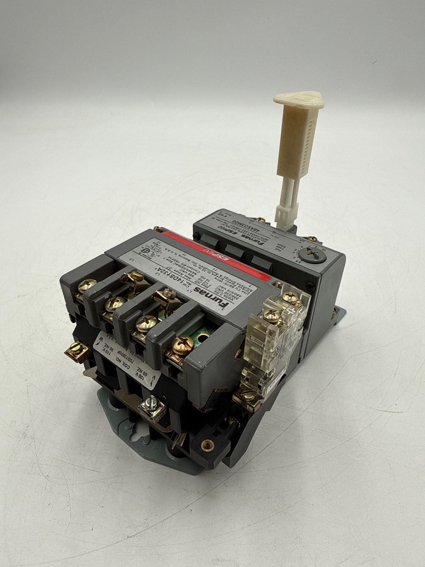 Furnas 14DS+32A Magnetic Starter 27A 3P 600V Size 1 Coil 110-120V 48ASD3M20 Used