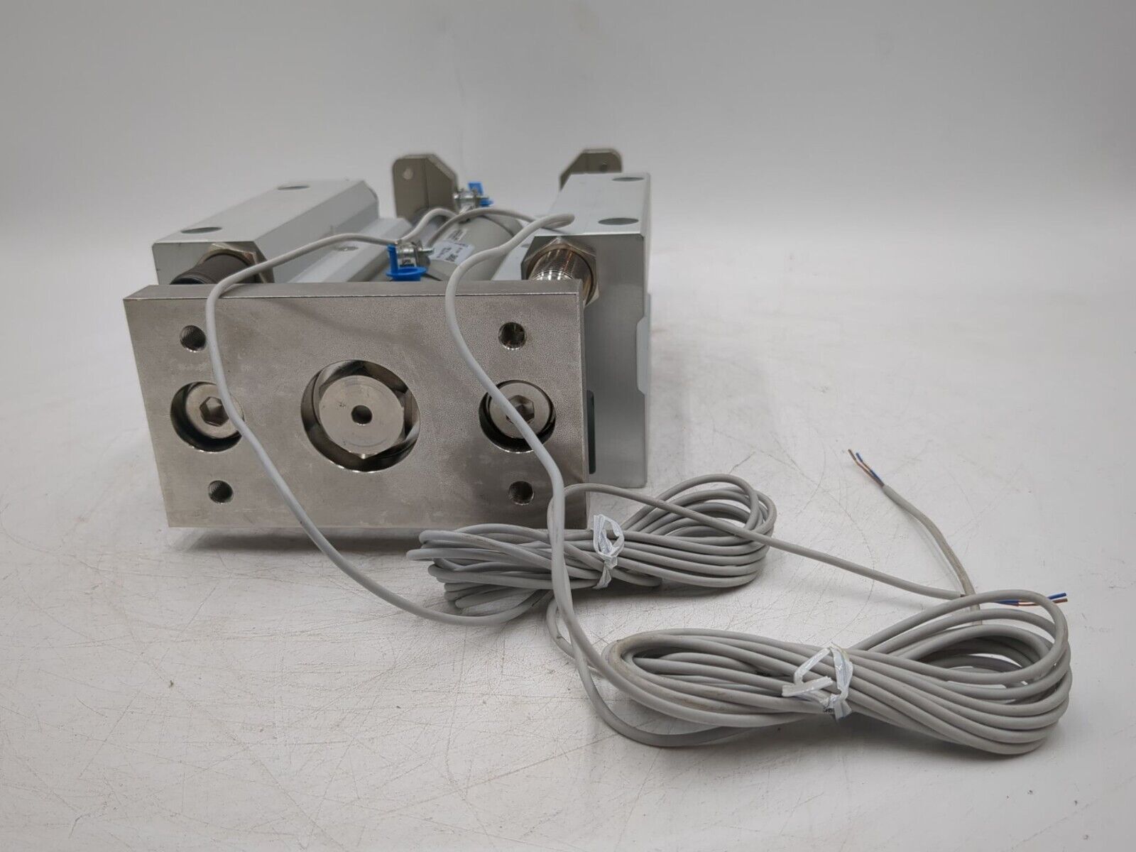 SMC MGGMB40-100-A93L Used