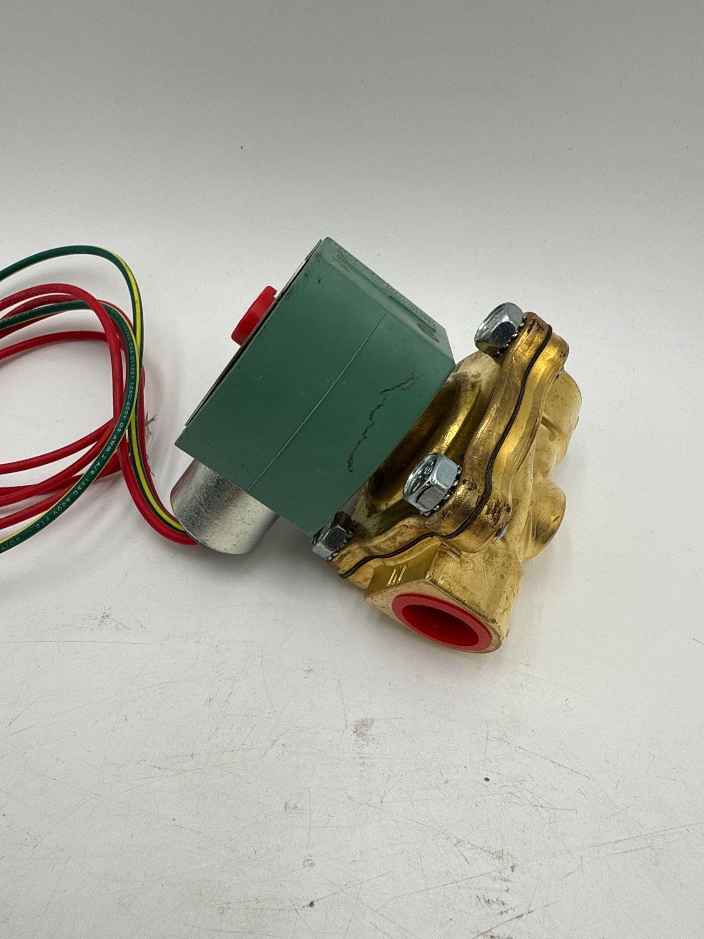 ASCO 8210G002 RedHat II Solenoid Shutoff Valve 2-Way N/C 1/2" New