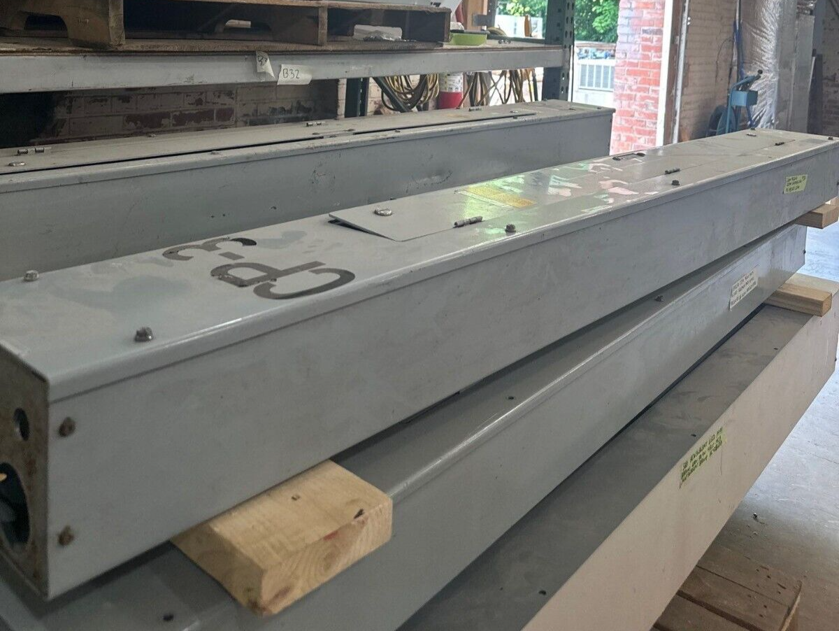 Eaton PRL1a-LX Panelboard 225A 120/240V 1PH 3W Indoor Encl 42 Circuit HFD3225 P550 Used