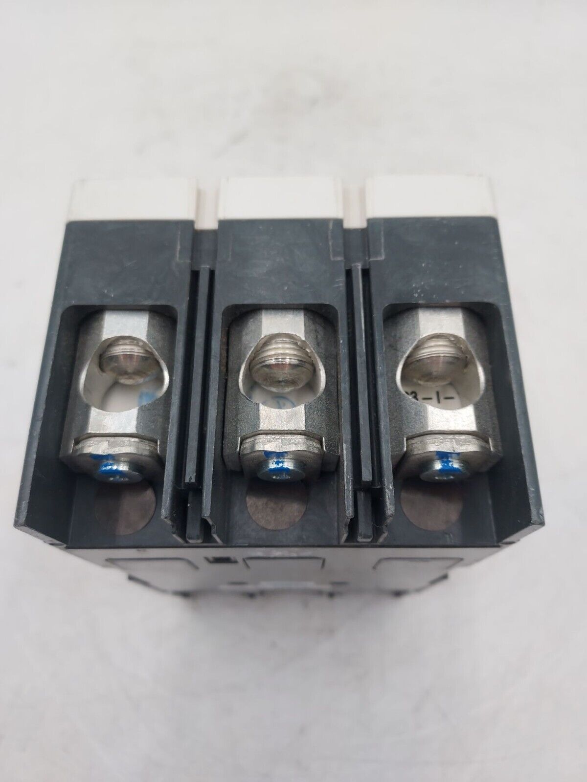 Eaton JGE3250NNWC Used