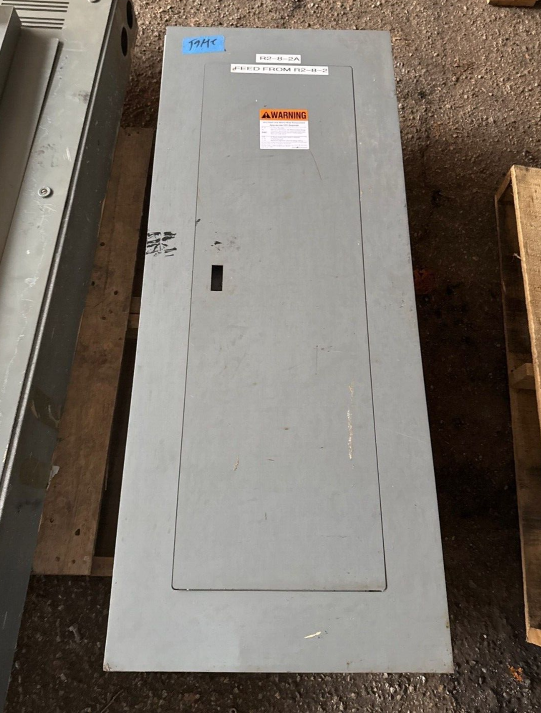 Square D NF Panelboard 150A 480/277V 3PH 4W 30 Circuit Indoor Encl MCB KAL36100 P628 Used