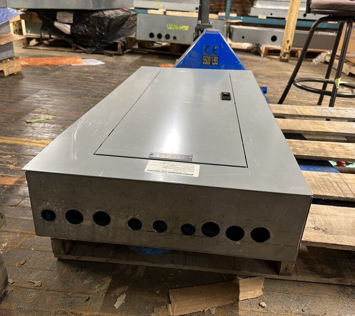 GE AQF3421ABX Panelboard 125A 208Y/120V 3PH 4W 42 CIR MCB Main THQB32100 Indoor P013 Used