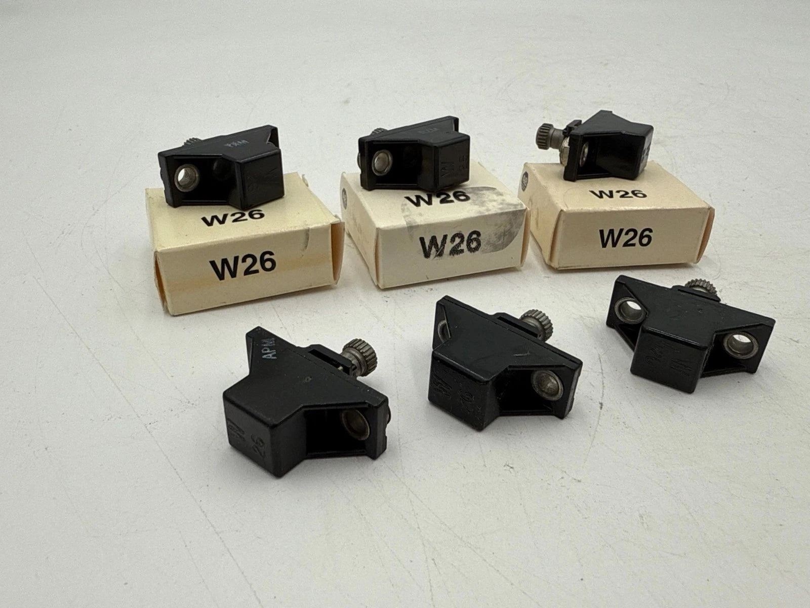 6PC Lot Allen Bradley W26 Thermal Overload Relay Heater Element Unit W-26 0.9Amp New