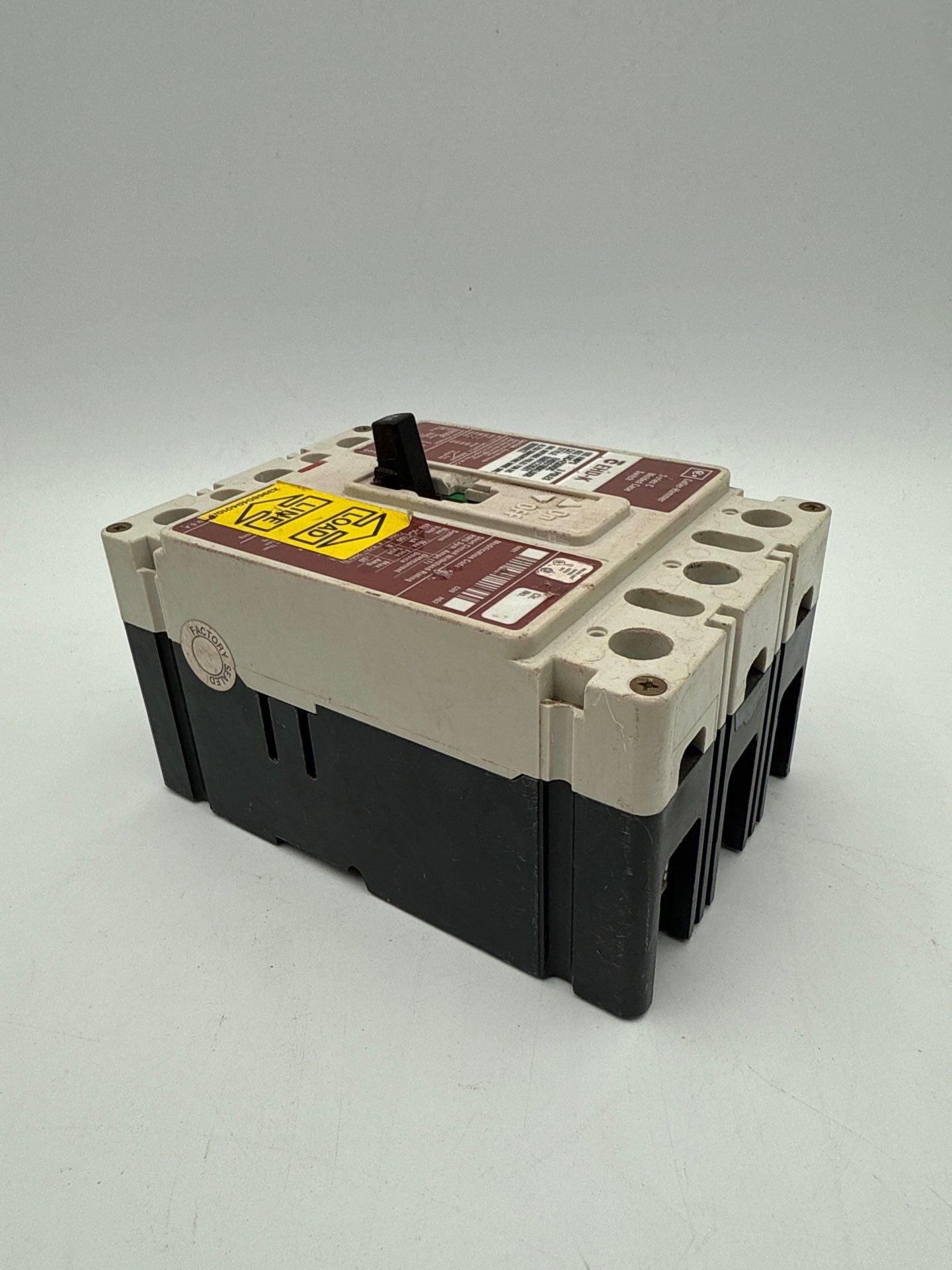 Cutler Hammer EHD3100KLD08 Circuit Breaker 100A 3P 480V EHD-K 100 Amp Used