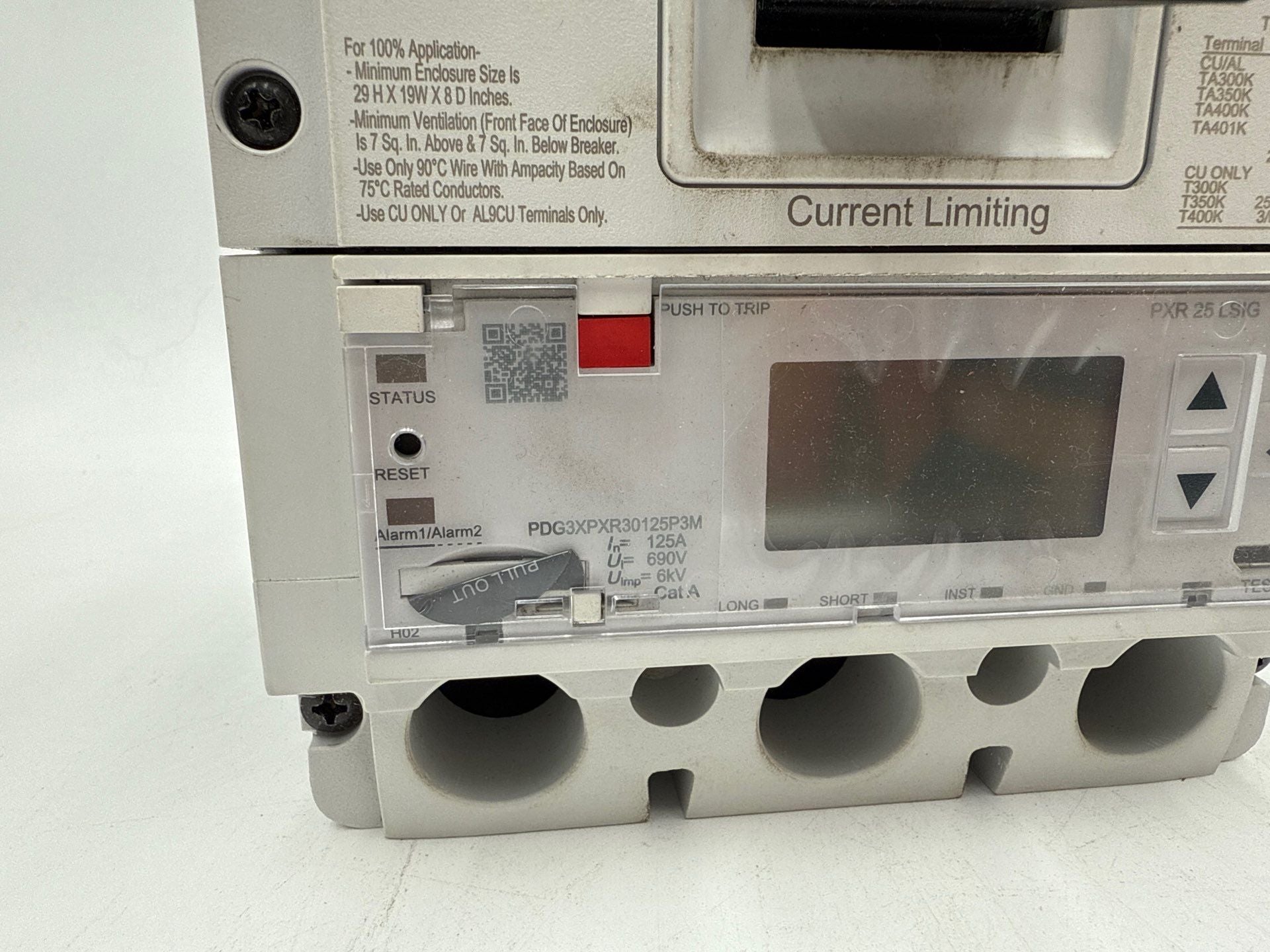 Eaton PDF33M0400FNNN Circuit Breaker 125A 3P 600V PDF3 125 Amp 3 Pole New