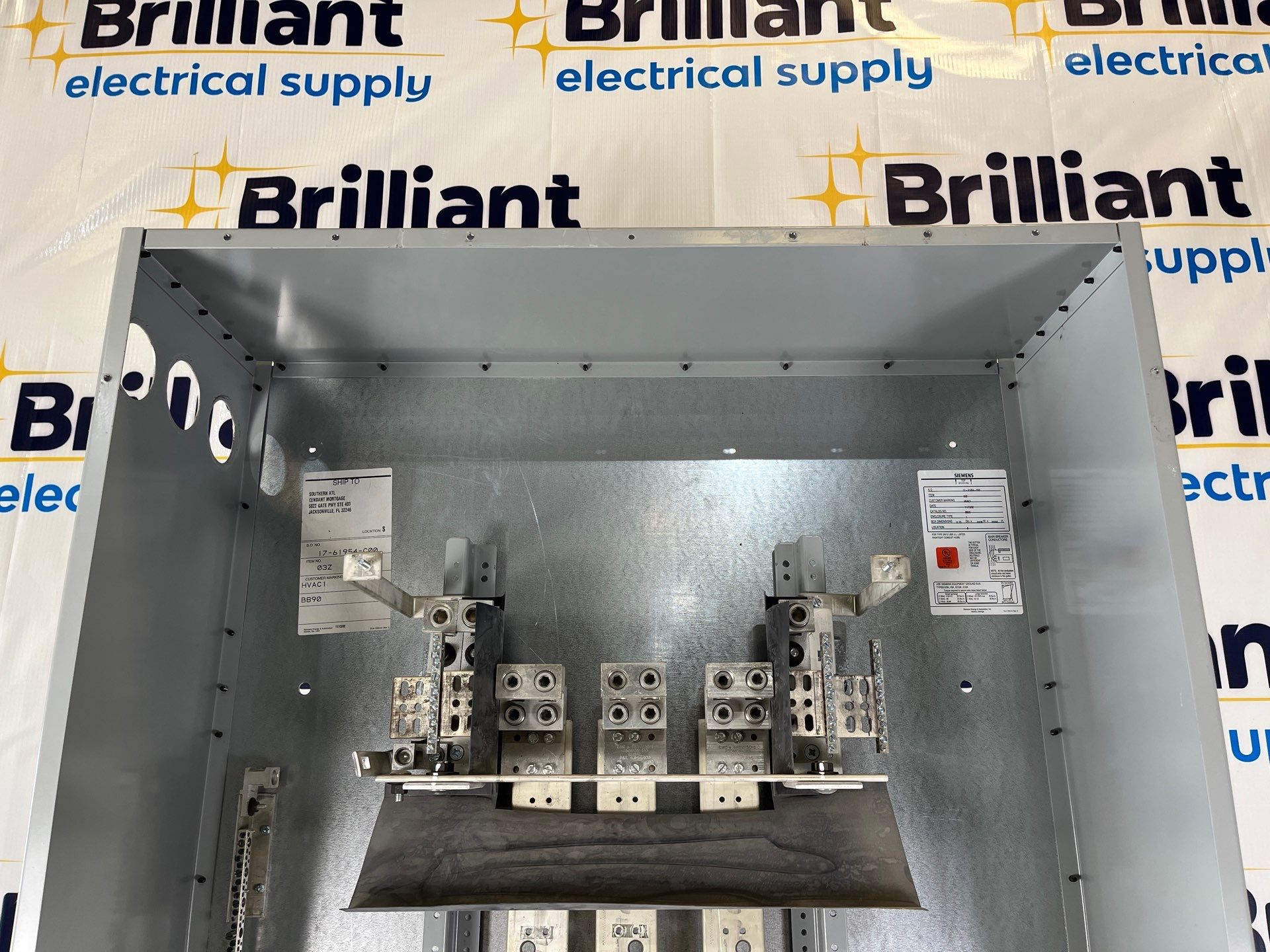 Siemens S5E90ML800ATS S5 Panelboard 800A 480/277V 3PH 4W MLO Indoor Encl B890 Box Used