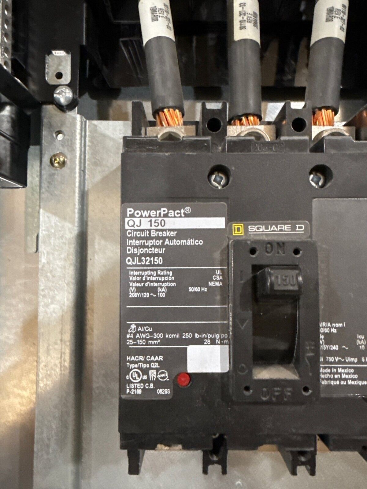 Square D NQ442L2C NQ Panelboard 225A 240V 3PH 4W 42 Cir Indoor Encl MCB QJL32150 P655 Used