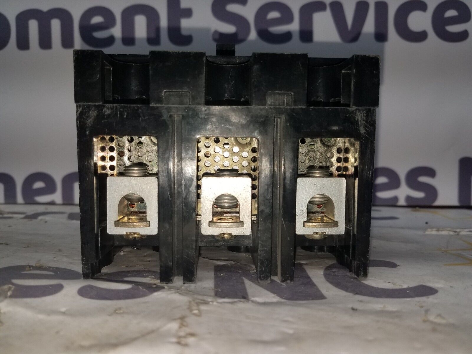 Thomas & Betts FS340070A Used