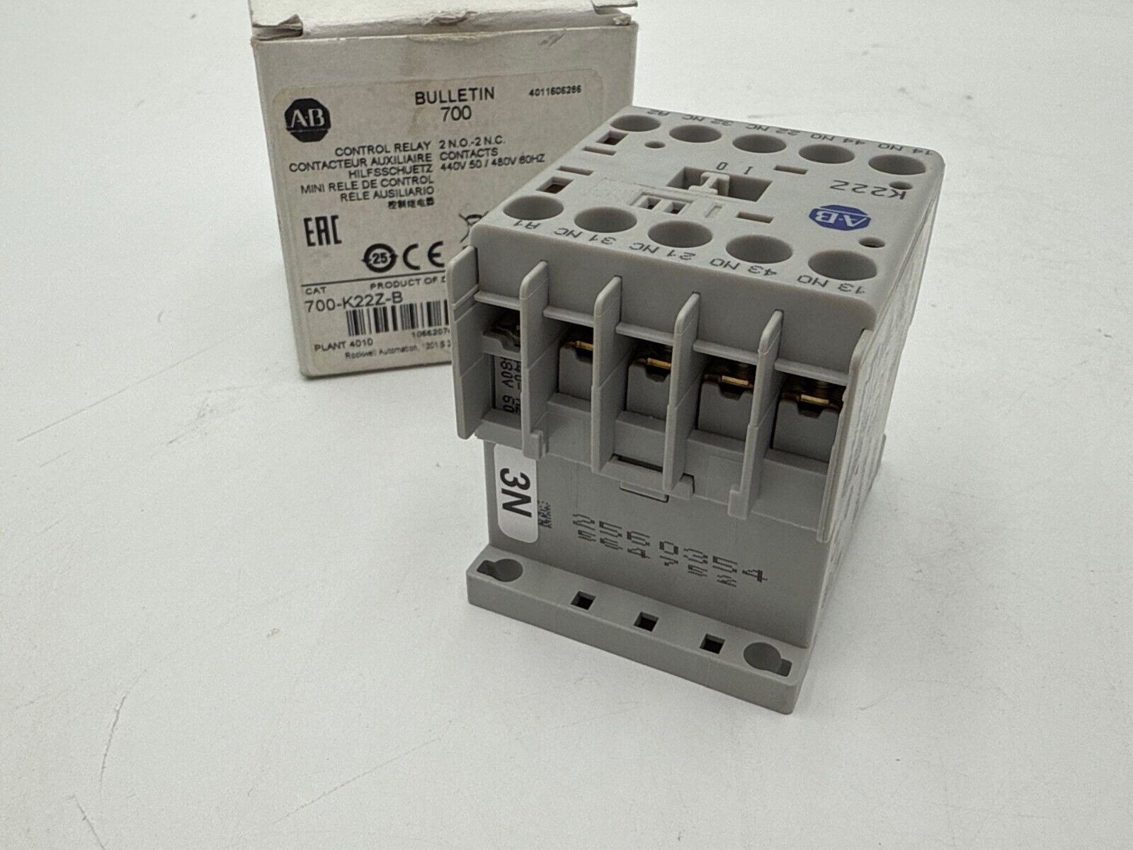 Allen Bradley 700-K22Z-B Control Relay 440-480V 2NO 2NC Compact IEC Bifurcated New