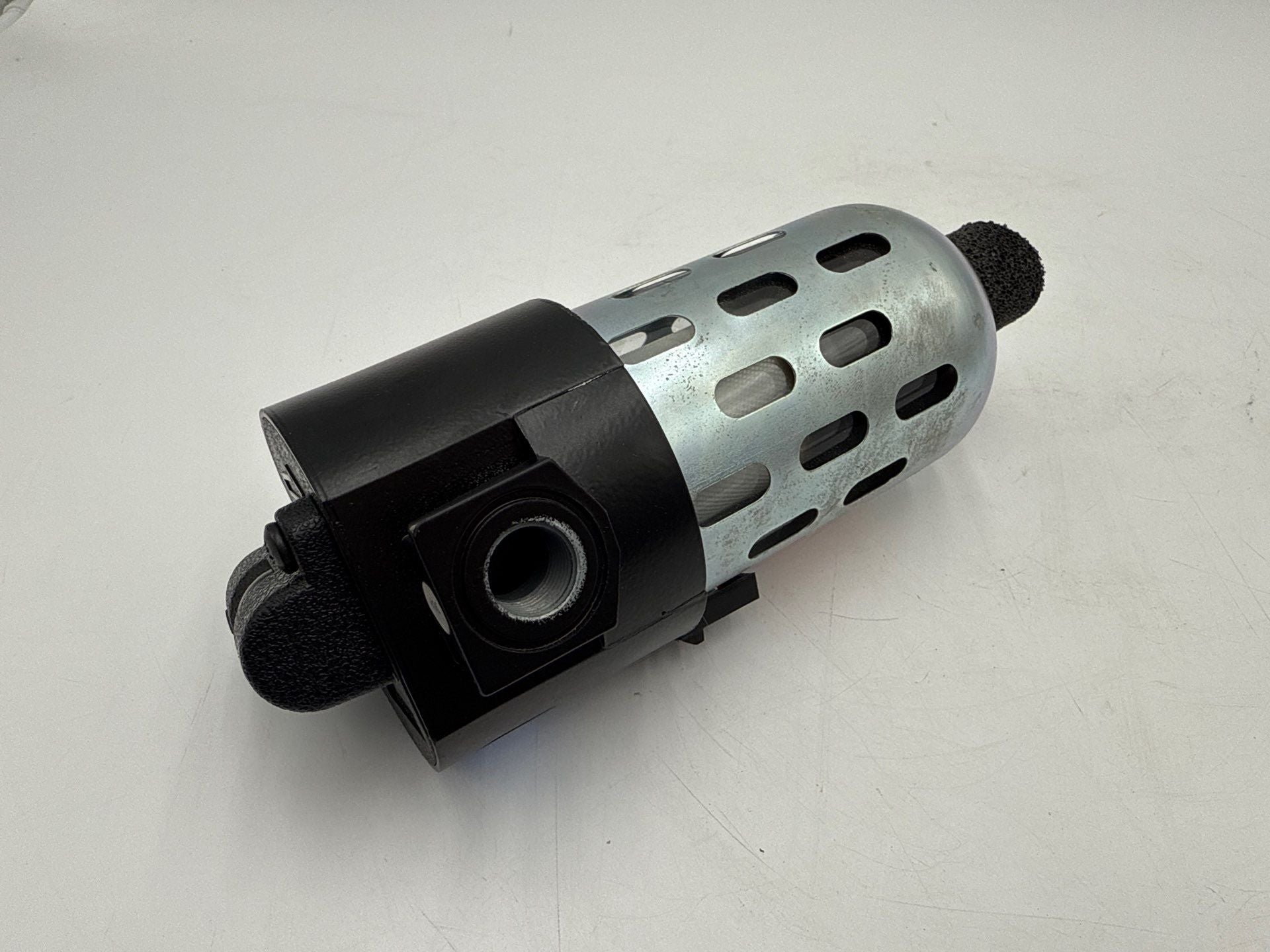 Johnson A-4000-1049 Coalescing Filter 20SCFM 3/8" NPT PORT New