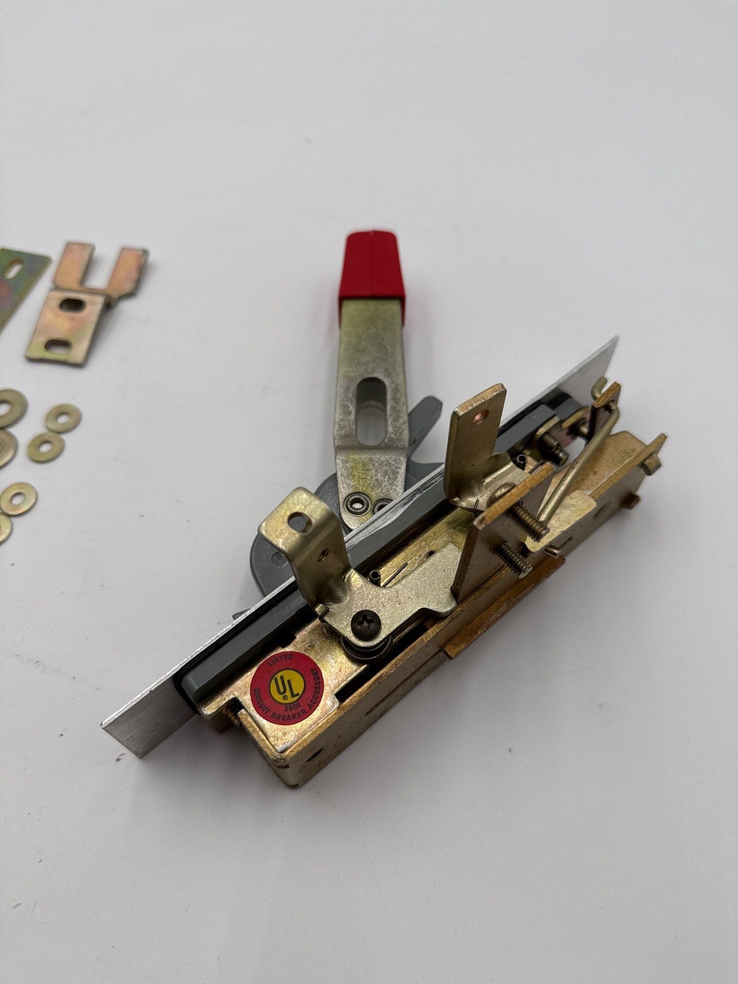 Westinghouse SM150R Safety Handle Mechanism Right Hand On Off Cutler-Hammer New