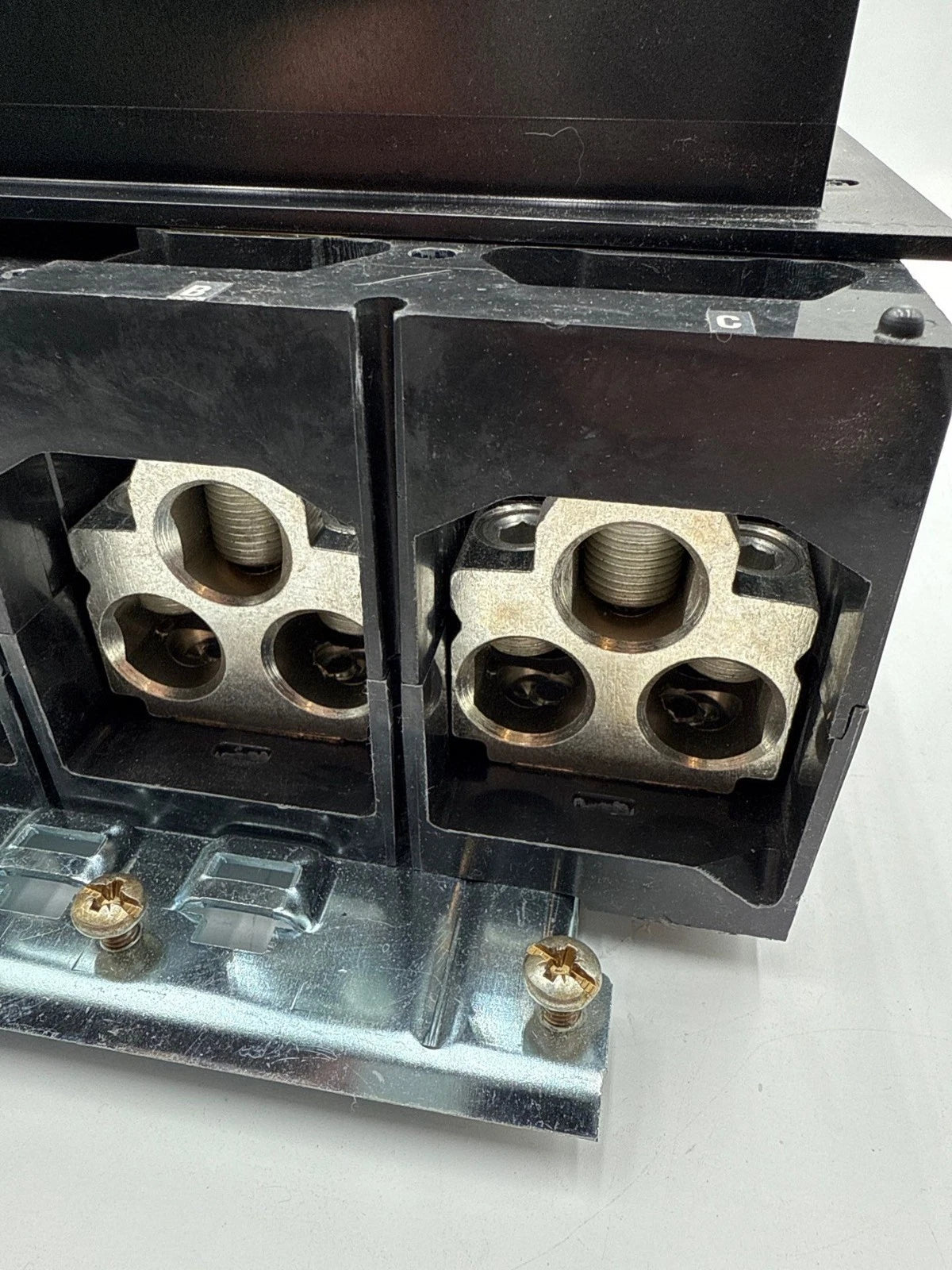 Square D MJA36400 I-Line Circuit Breaker 400A 3P 600V 3PH MJA 400 Amp 3 Pole New New