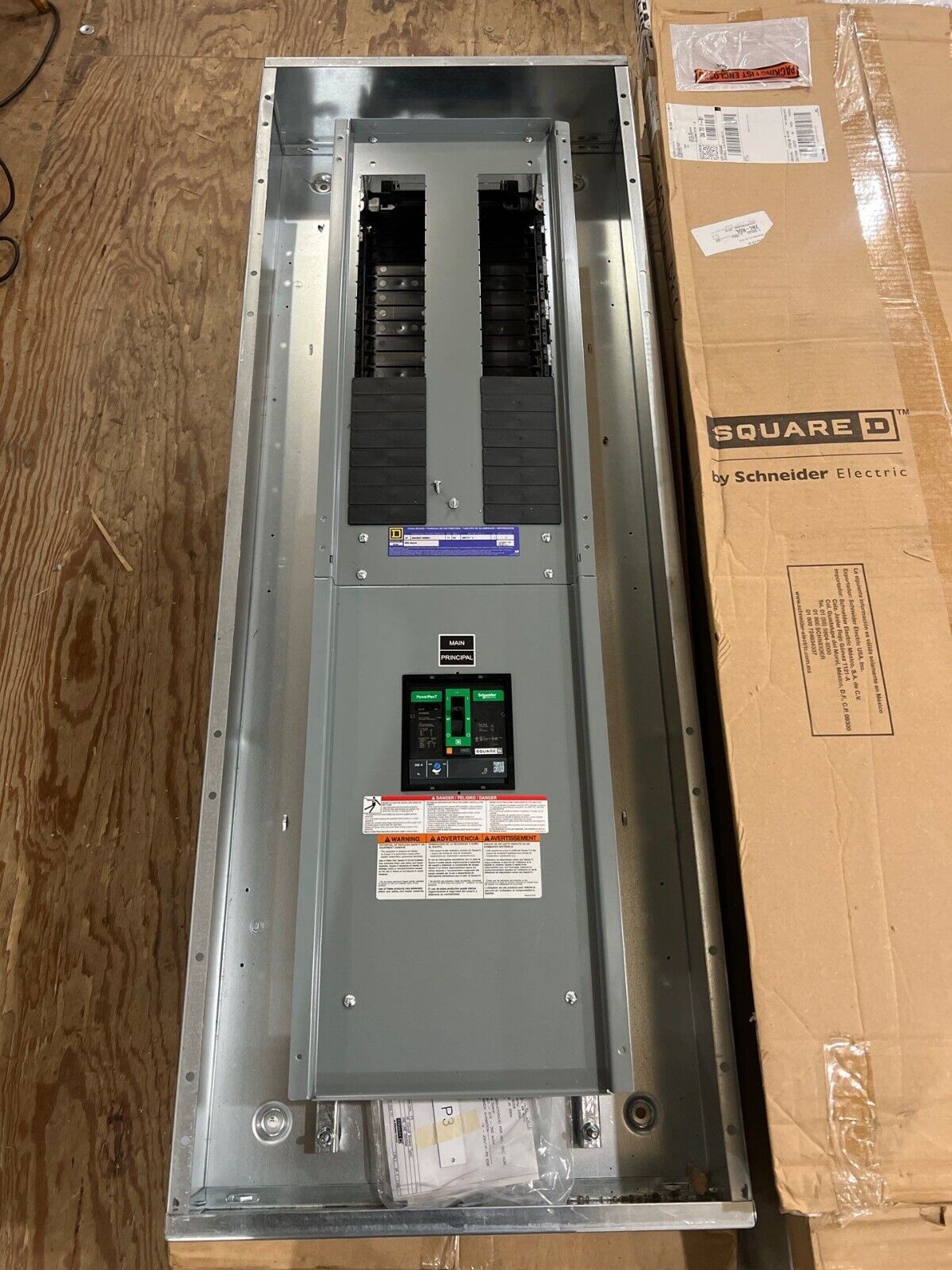 Sq D NF Panelboard 200A 480/277V 3PH 4W 42Cir Main JDP36200 MCB Indoor Encl P673 New