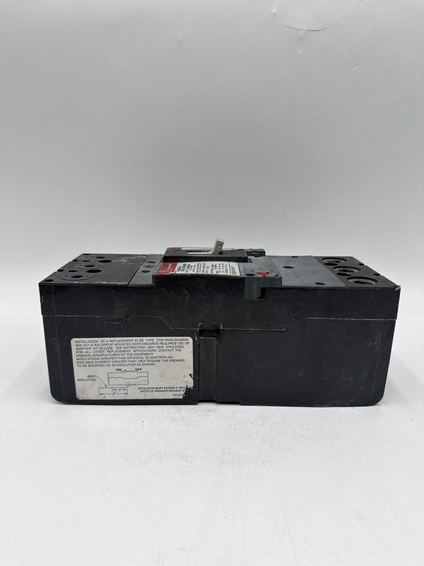 GE SFLA36AT0250 Circuit Breaker 250A 3P 600V FRAME 250 Amp 3 Pole NO PLUG Used