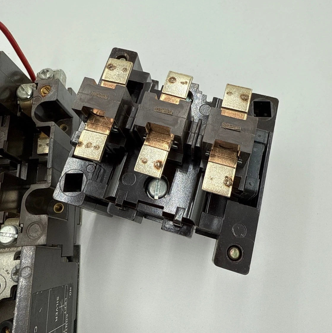 Cutler Hammer A10CNY6 Starter NEMA Size 1.5 1-1/2 10HP 3P 600V Coil 220/240V Used