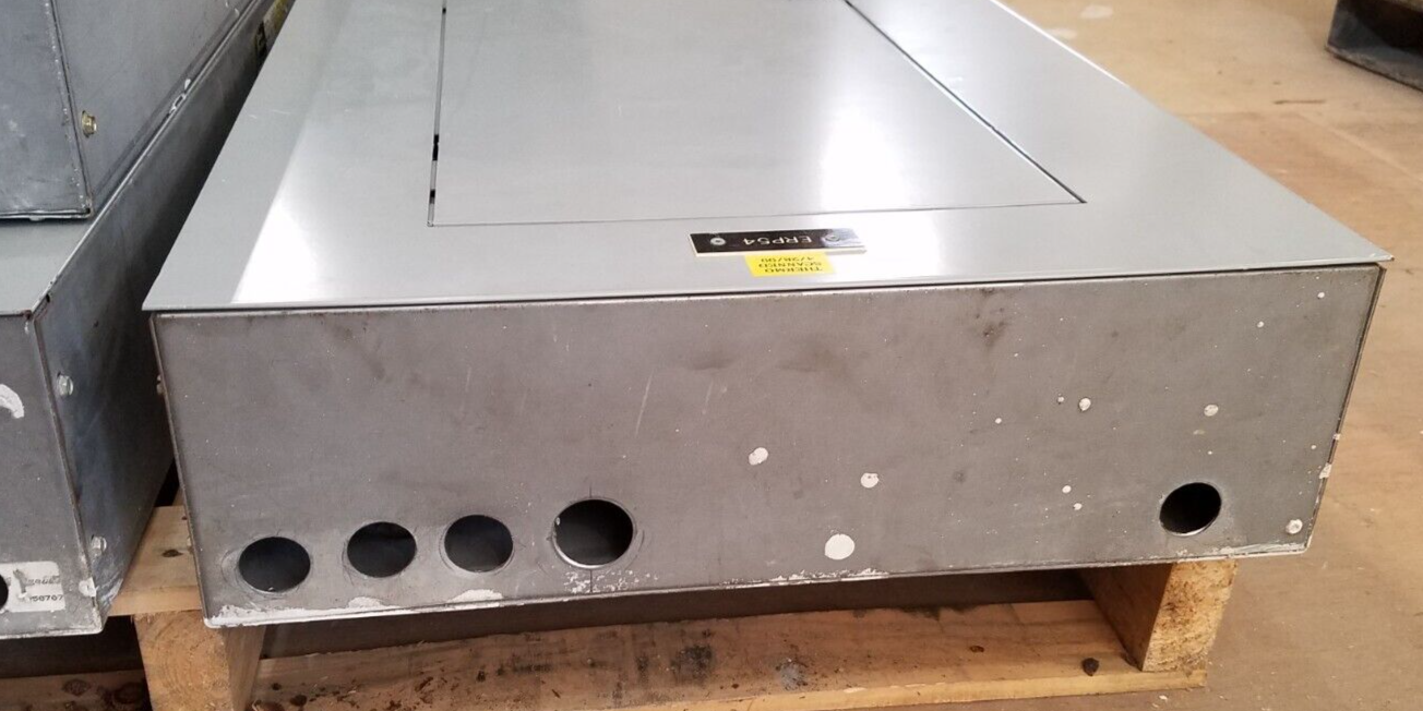 GE AQF3421ABX Panelboard 125A 208Y/120V 3PH 4W 42 Circuit MCB Main THQB32100 P038 P035 Used