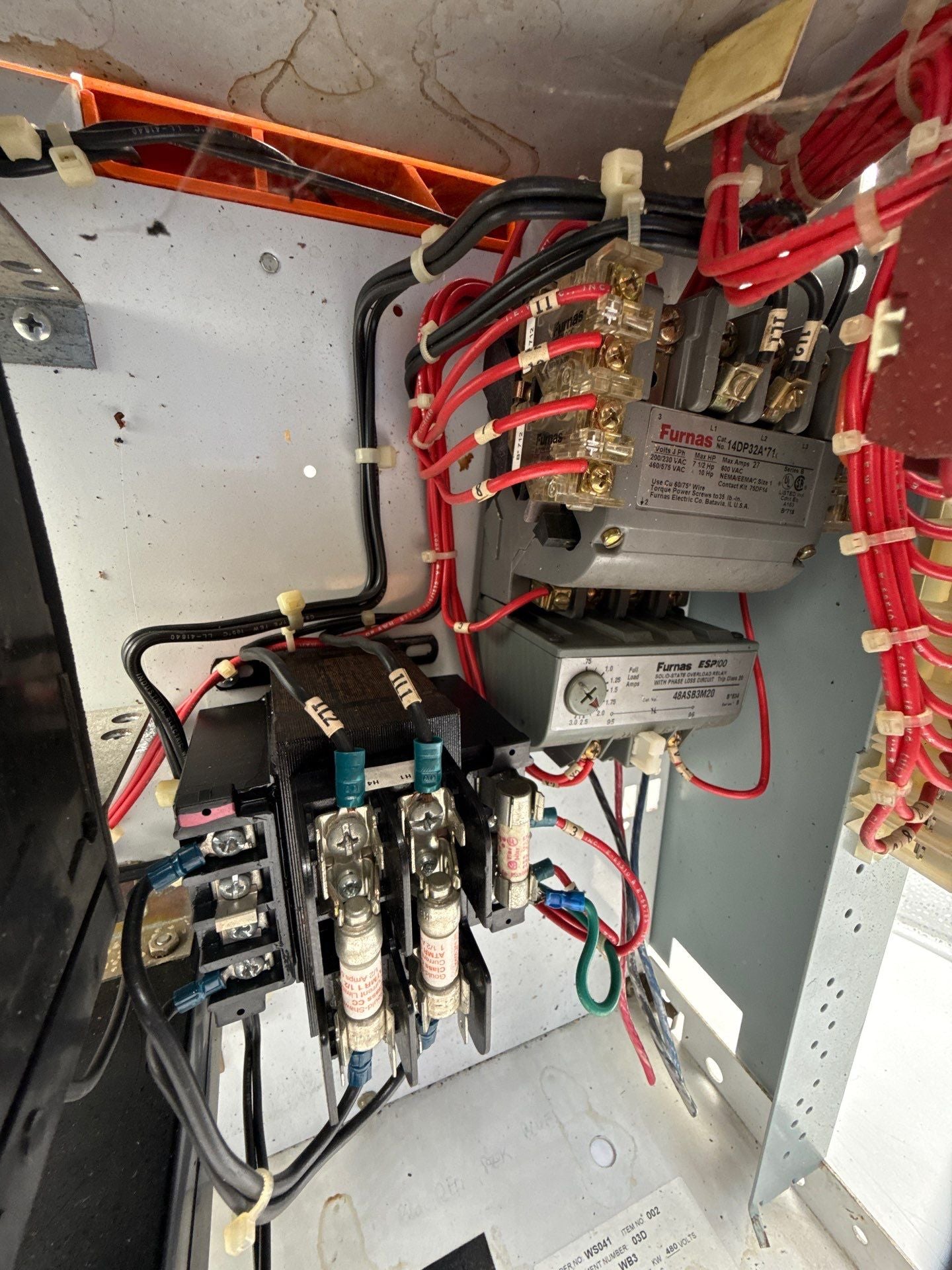 Siemens Model 95+ 18" 2A Combo MCC Bucket Size 1 14DP32A71 Starter ED63A002 Used