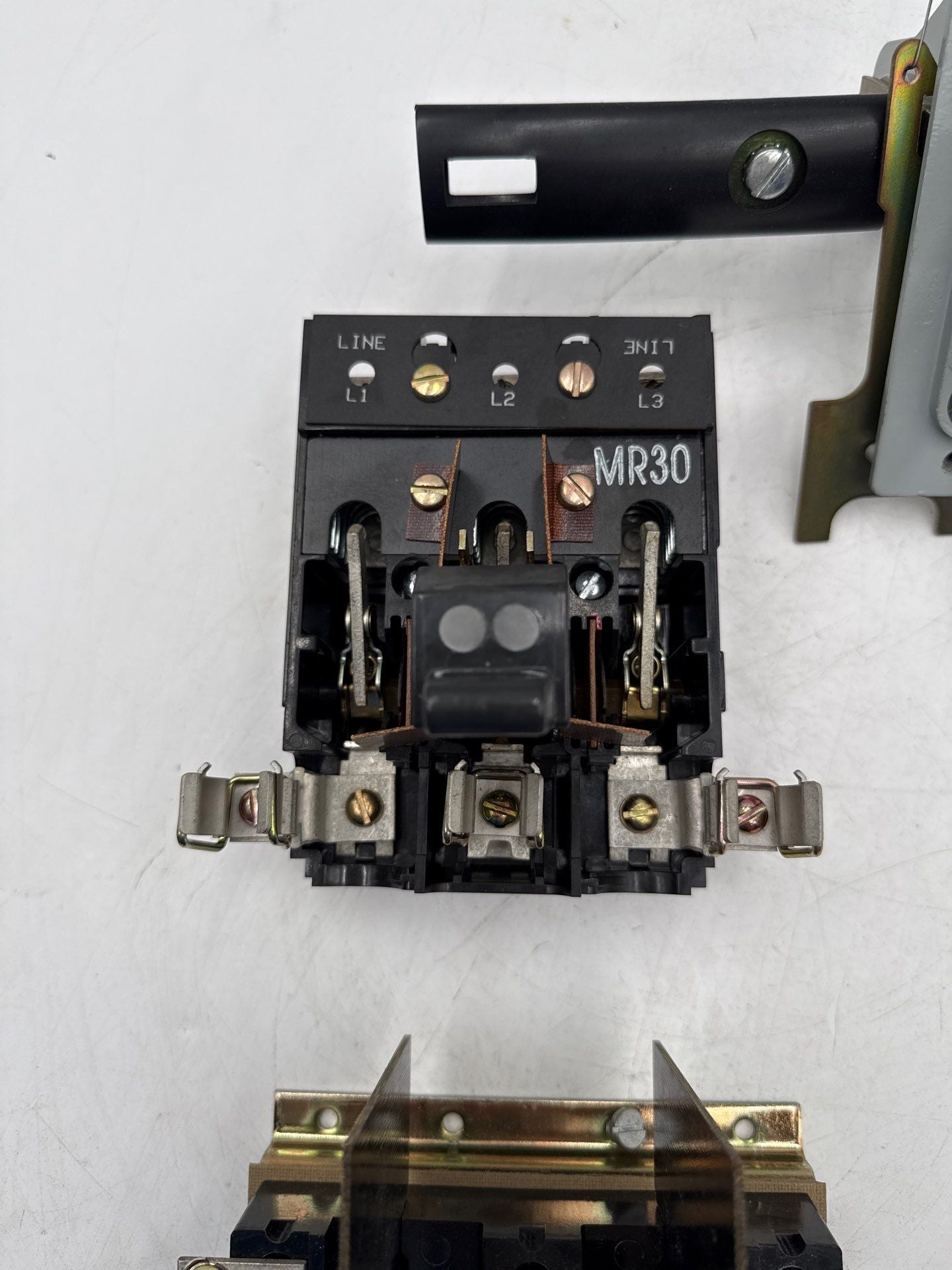 GE THMS31 Fusible QMR Disconnect Switch 30A 3P 600V With Handle Used