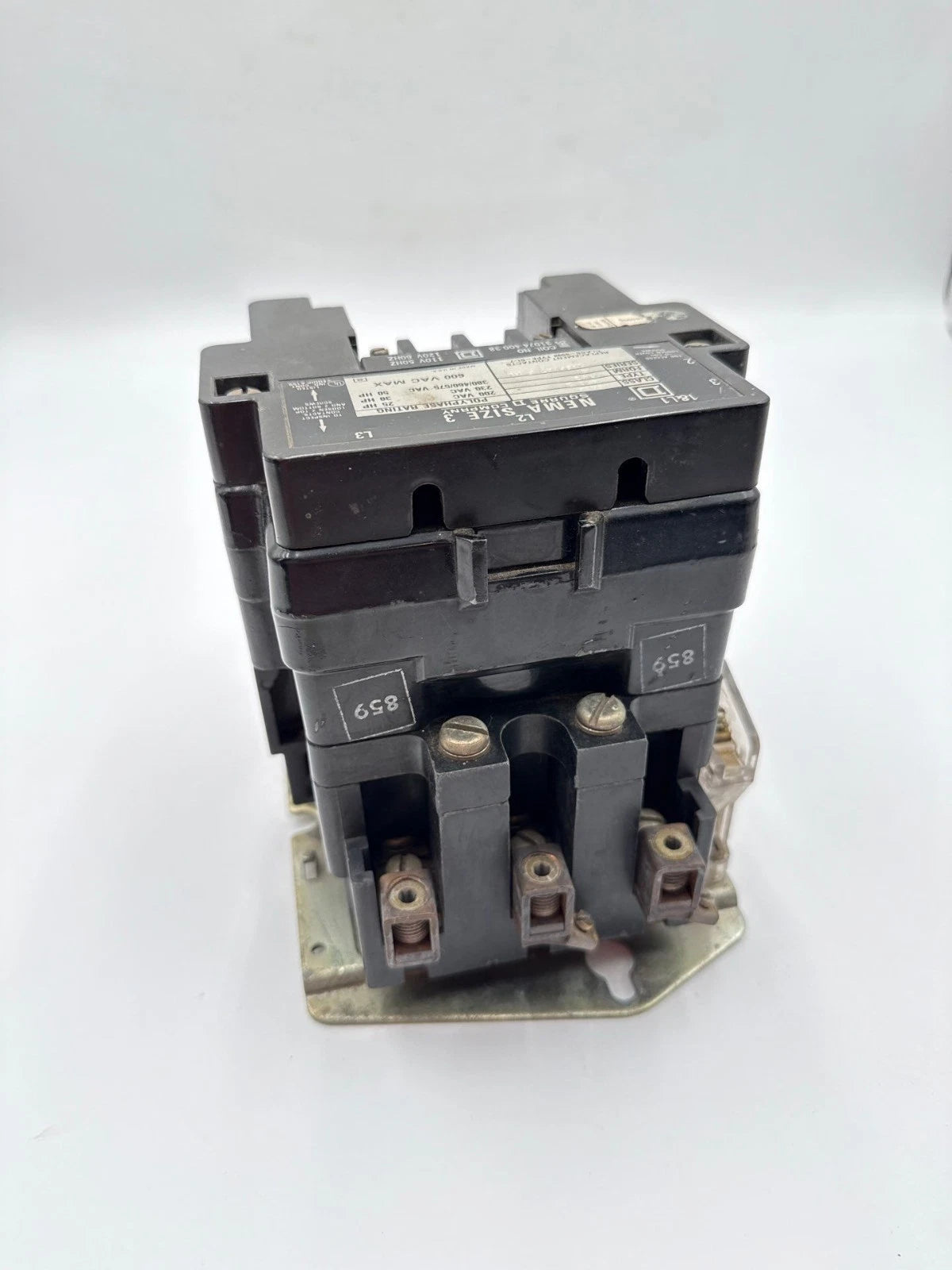 Sq D 8536SEO1S Y22 Contactor 90A 3P 600V NEMA Size 3 Coil 110/120V 31074-400-38 Used