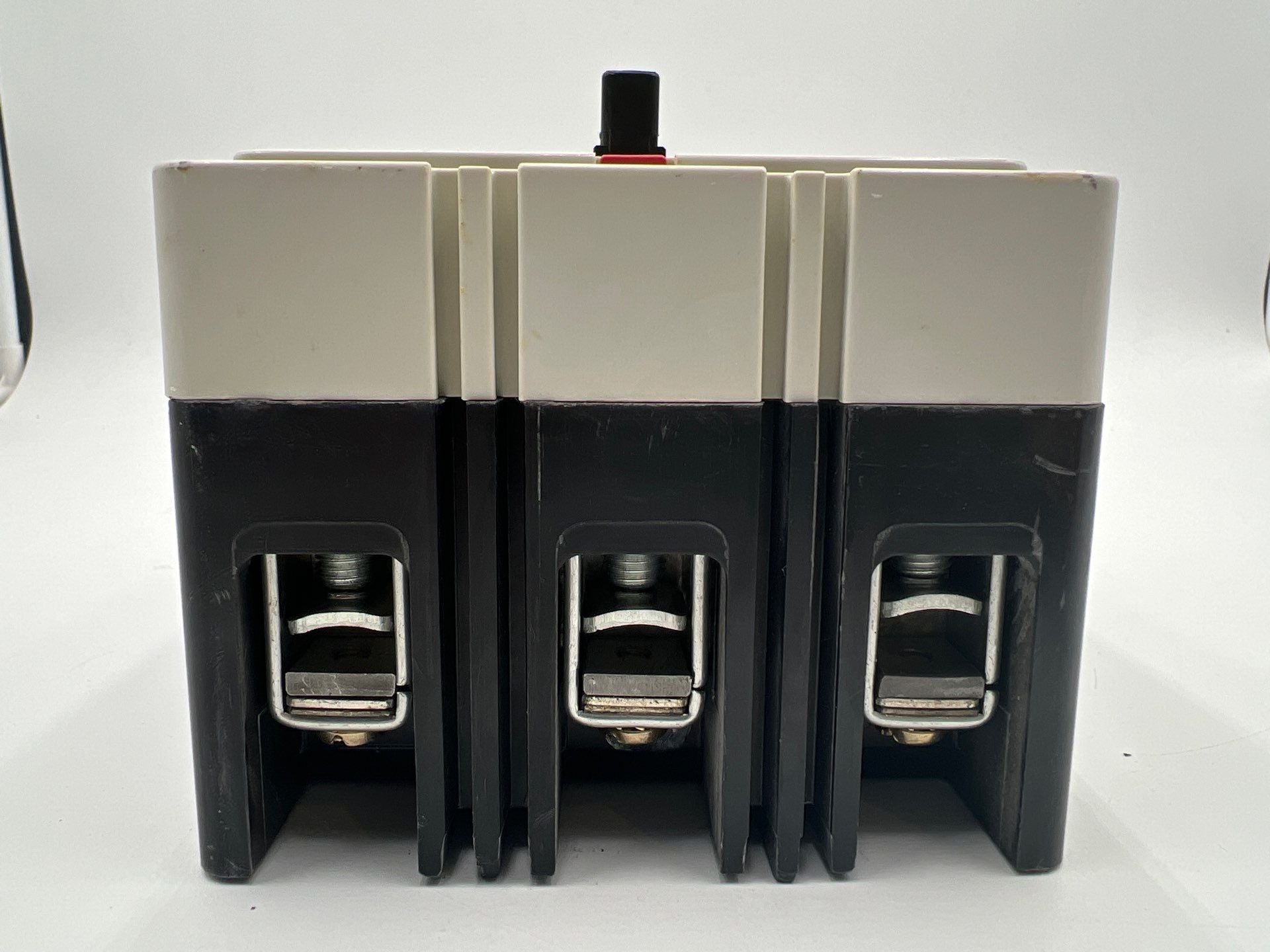 Cutler-Hammer HFD3045 Used