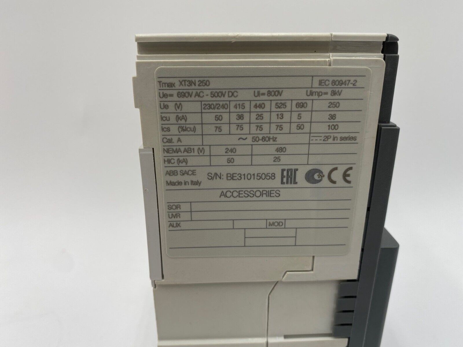 ABB XT3NE3200AFF000XXX New