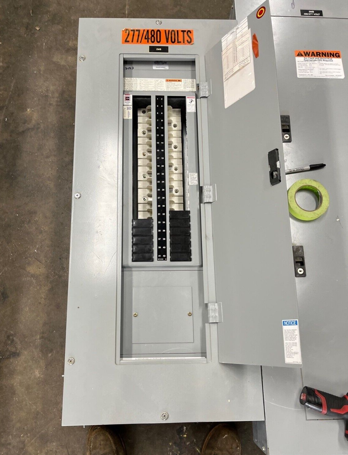 Eaton PRL2A Panelboard 225A 277/480V 3PH 4W Indoor Encl 42 Circuit MLO YS2048 P601 Used