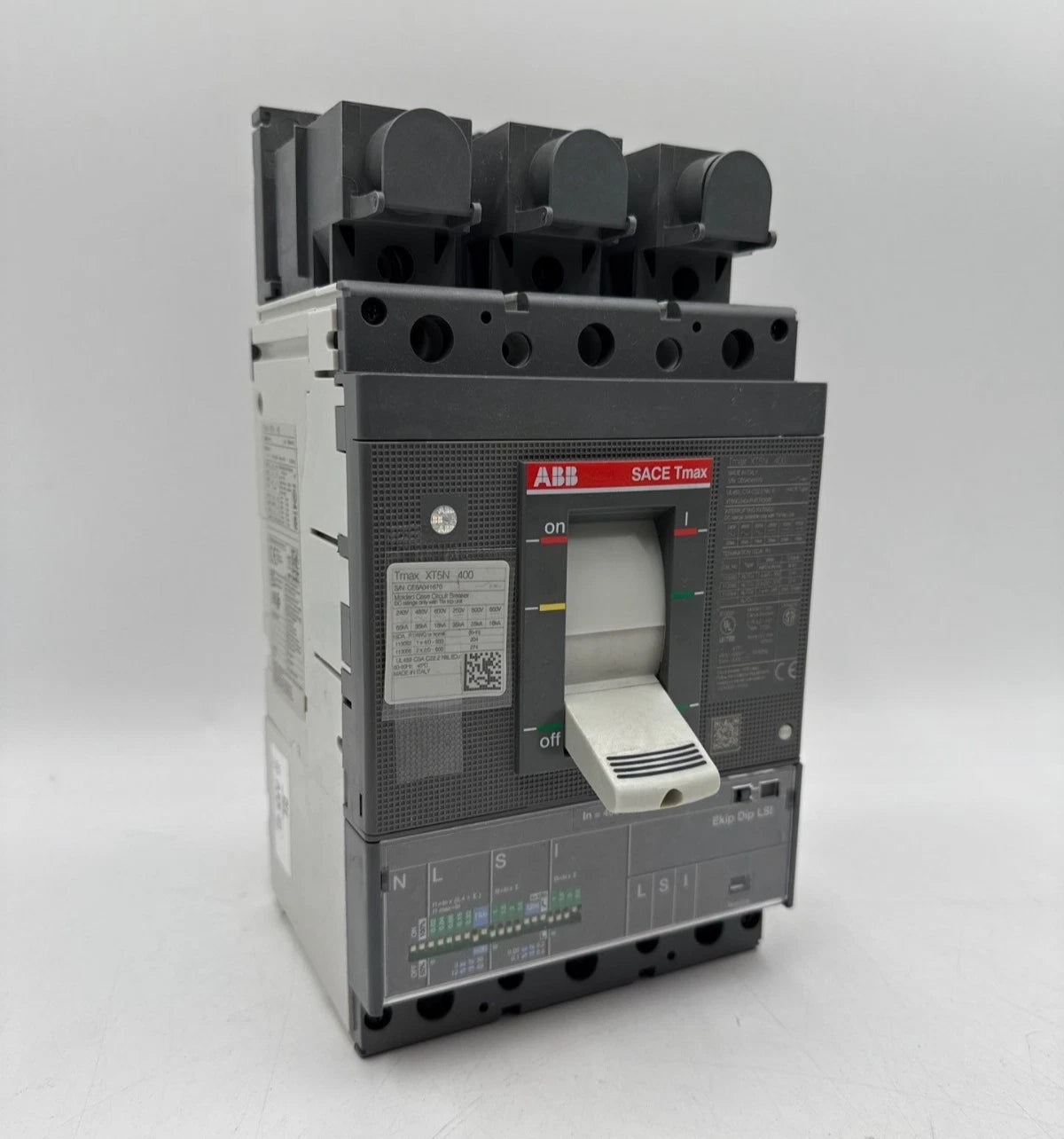 ABB XT5NQ340AFNF000XXX Circuit Breaker 400A 3P 600V Tmax XT5N 400 Amp Ekip LSI New