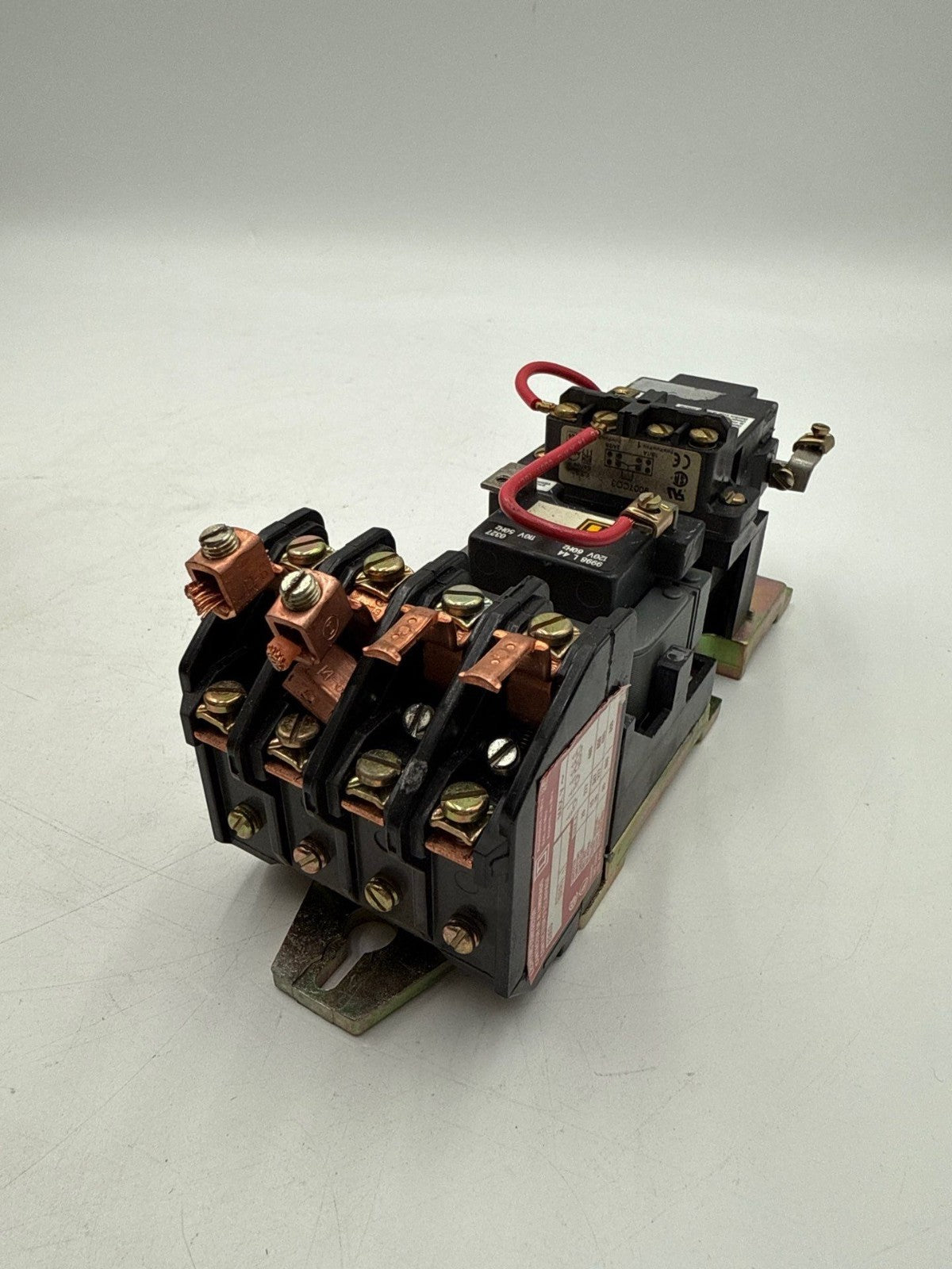 Square D 8903 LX040 Lighting Contactor 4Pole 600V 3PH Coil 110/120V 8903LX040 Used