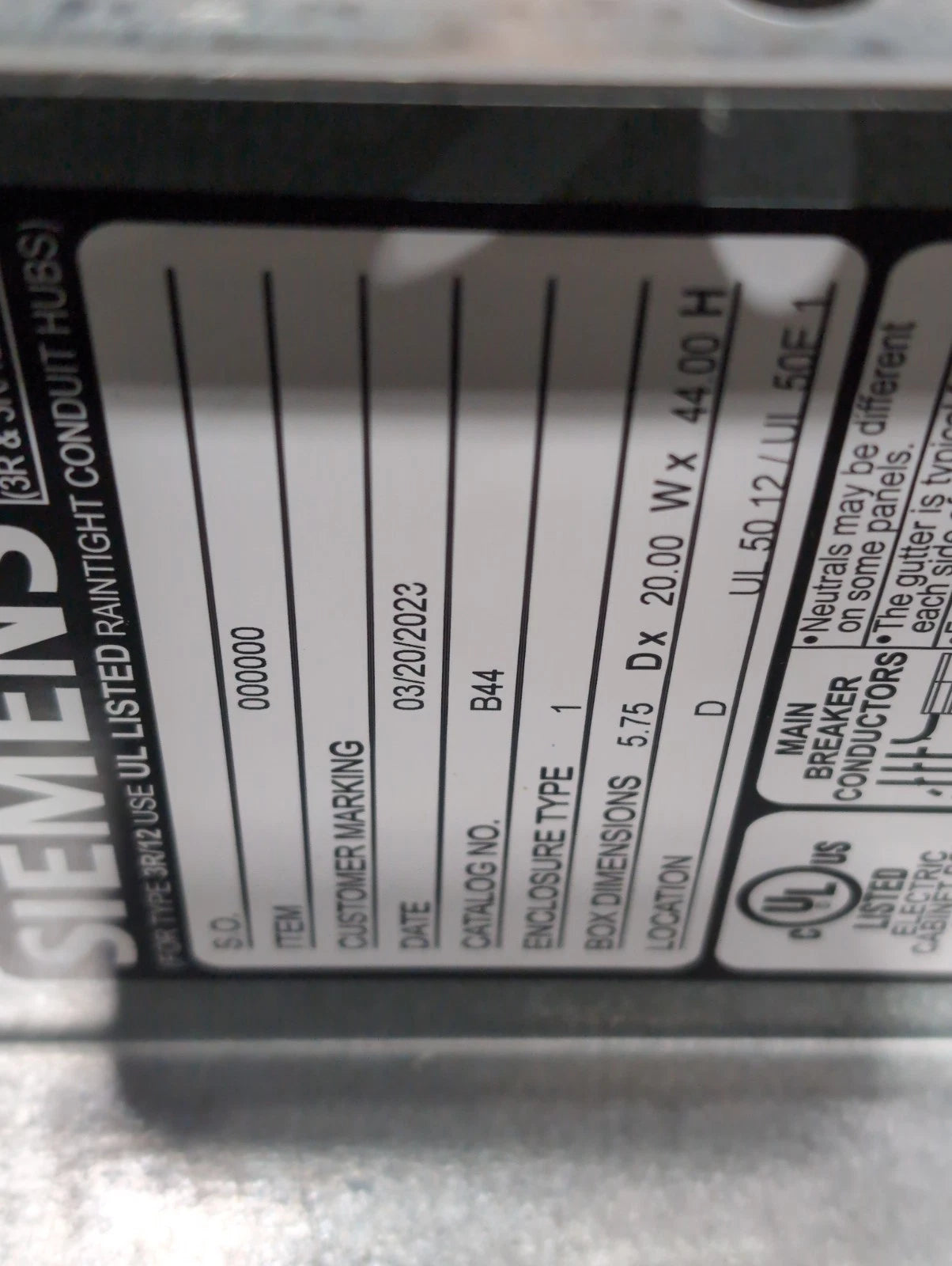 Siemens P1C42BL100ABST P1 Panelboard 100A 208/120V 3PH MCB Panel 100 Amp 42 Cir New