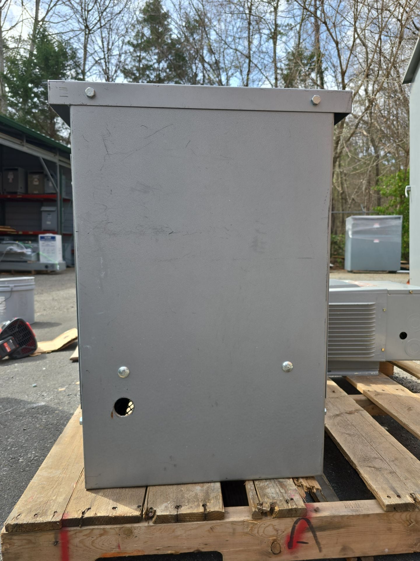 30KVA Dongan 73-6230SH Transformer Pri 480V Sec 240V 3PH 3R Encl Outdoor Used