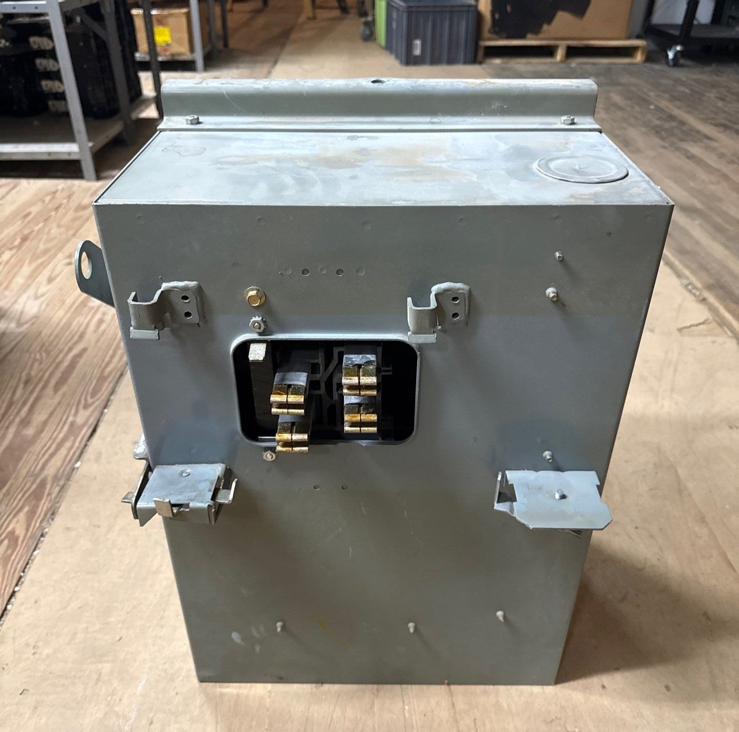 Square D PQ4620G Busplug I-Line Busway Switch 200A 3P 4W 277/480V PQ-4620G Used