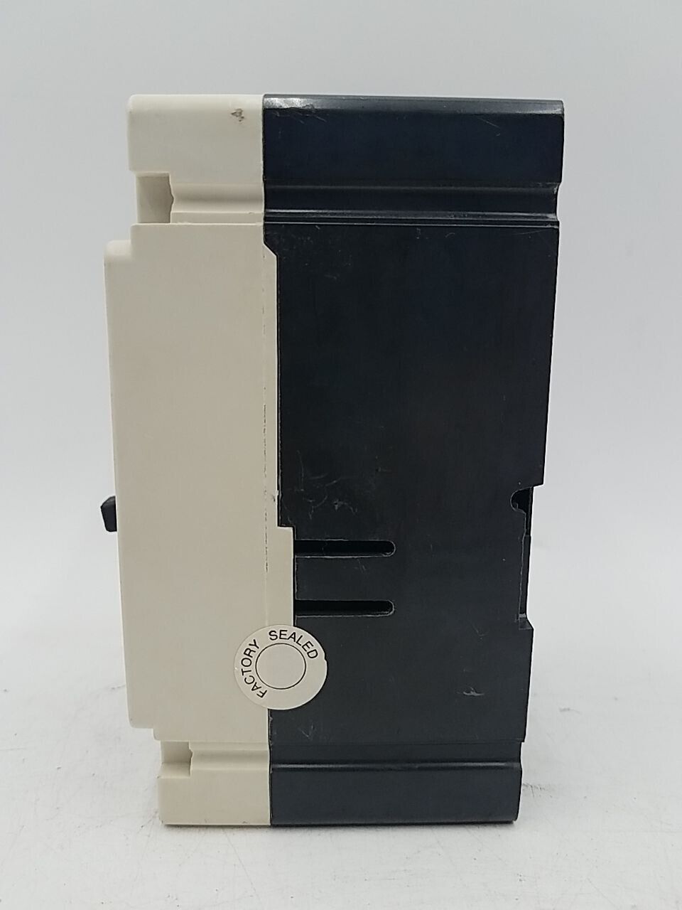 Cutler-Hammer HMCP100R3C Used