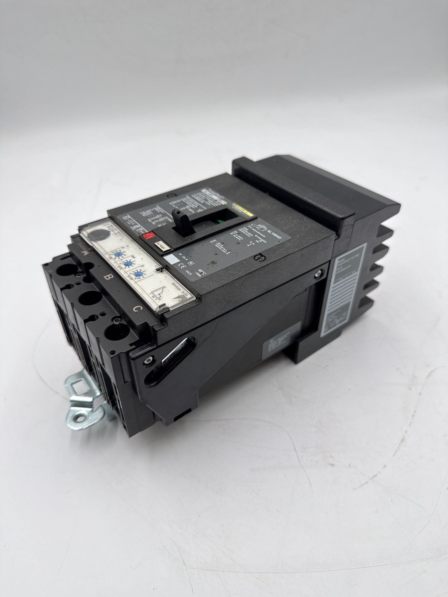 Square D HJA36060U33X I-Line Circuit Breaker 60A 3P 600V HJA 60 Amp 3 Pole Used