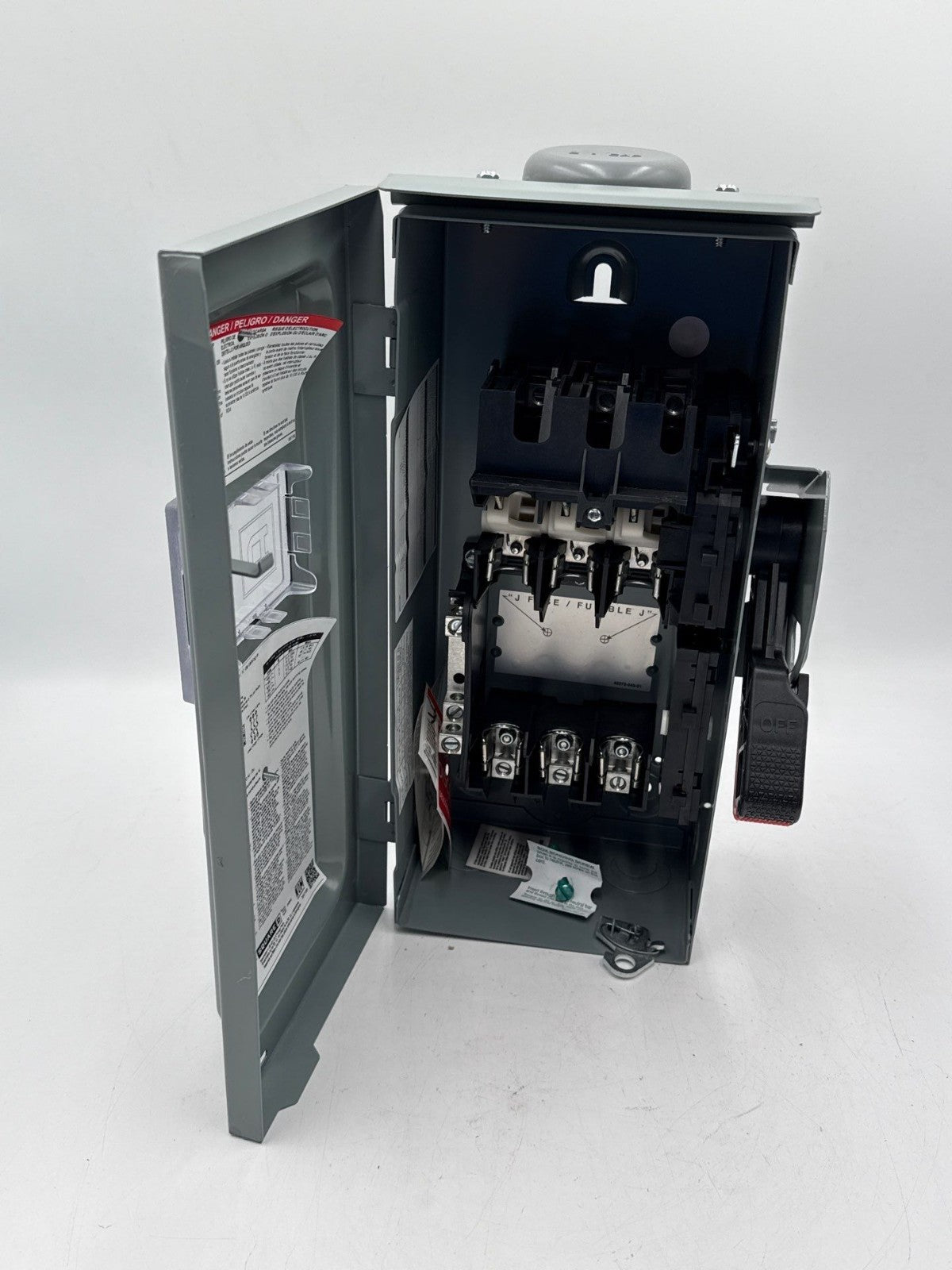 Square D VH361NRB Safety Disconnect Switch 30A 3P 600V Indoor Encl 30 Amp 3 Pole New