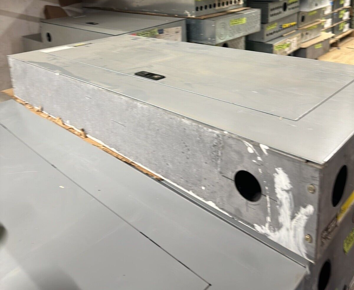 GE AQF3421MBX Panelboard 125A 208Y/120V 3PH 4W 42 Circuit Main Lug MLO 125 Amp P008 Used