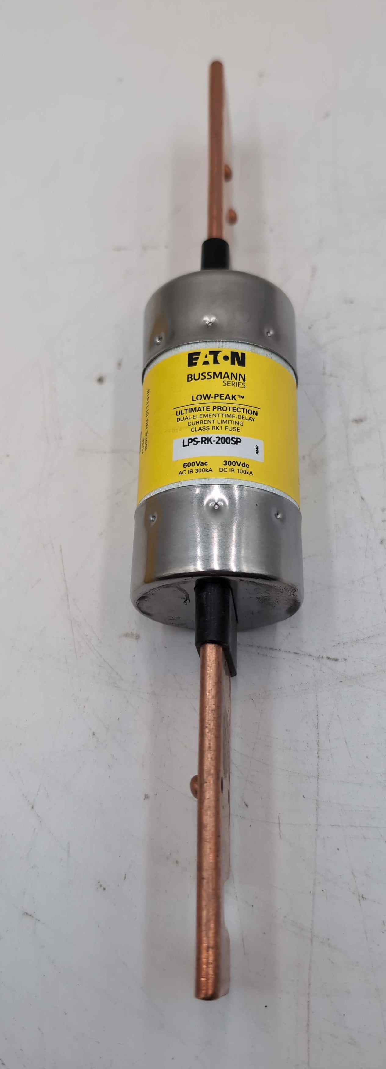 Bussmann LPS-RK-200SPLow Peak Fuse 200Amp 600V Class RK1 Time Delay NEW New