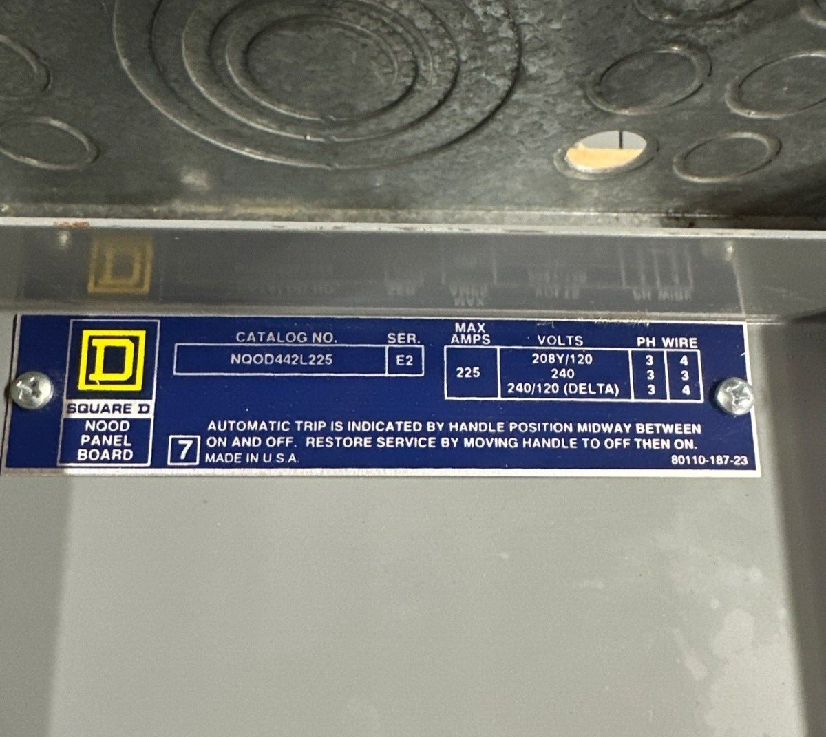 SQUARE D NQOD442L225 Panelboard 225A 208Y/120V 4W 3P Main Lug MLO 42 Circuit P295 Used