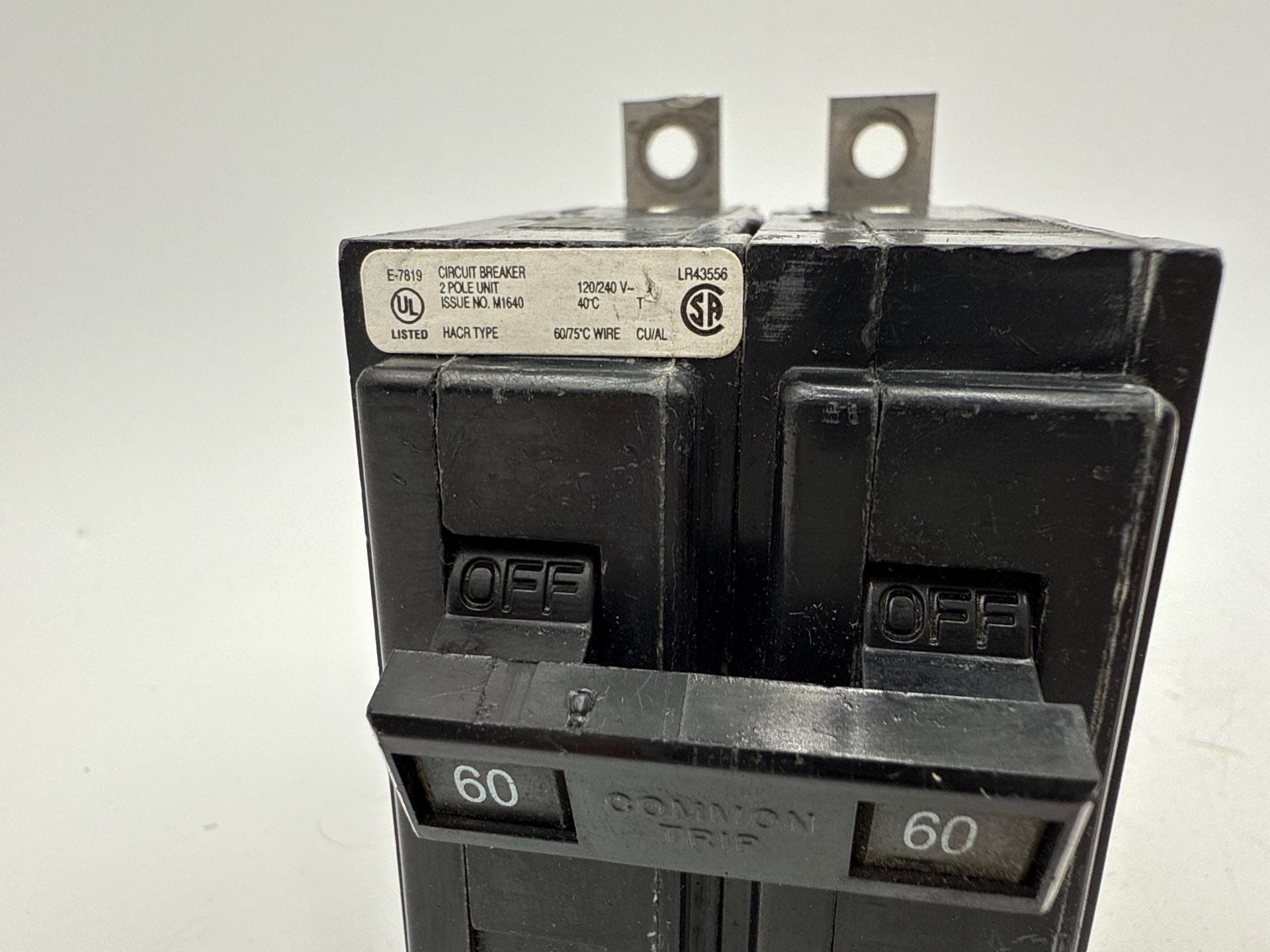 Eaton QBHW2060 Circuit Breaker 60A 2P 120/240V QBHW 22kA 60 Amp 2 Pole Bolt On Used