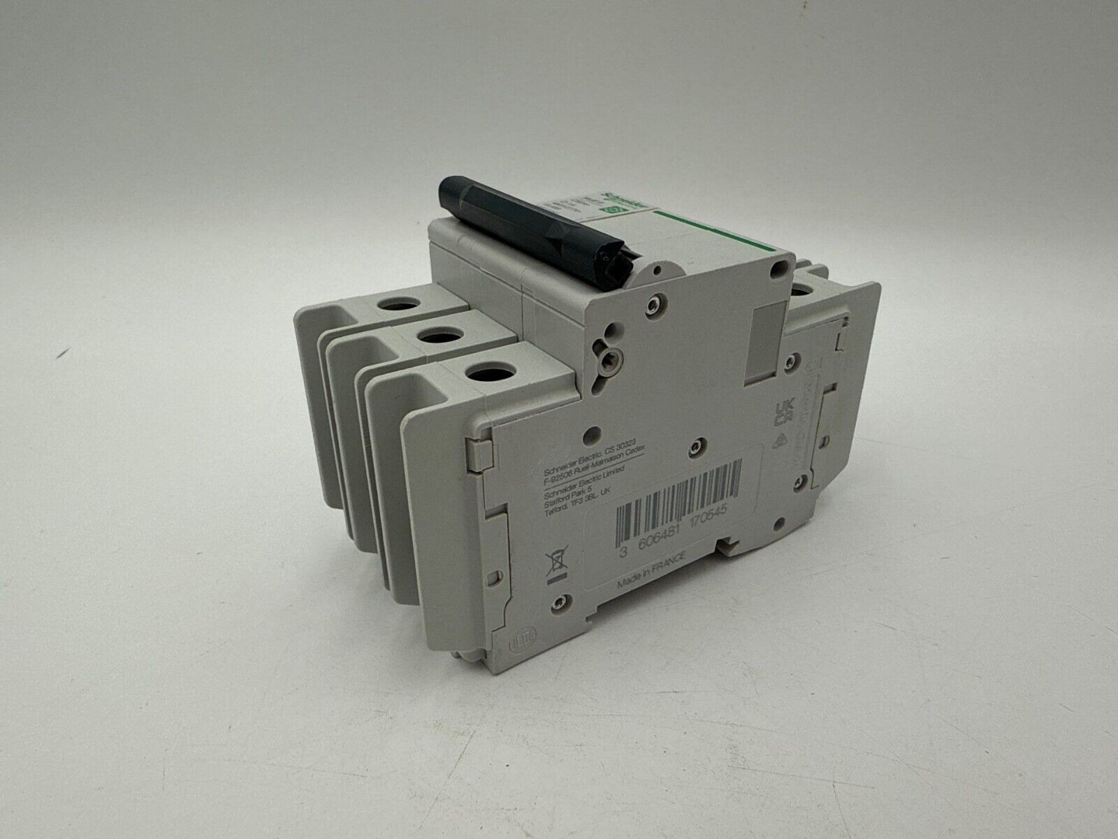 Schneider M9F43301 New